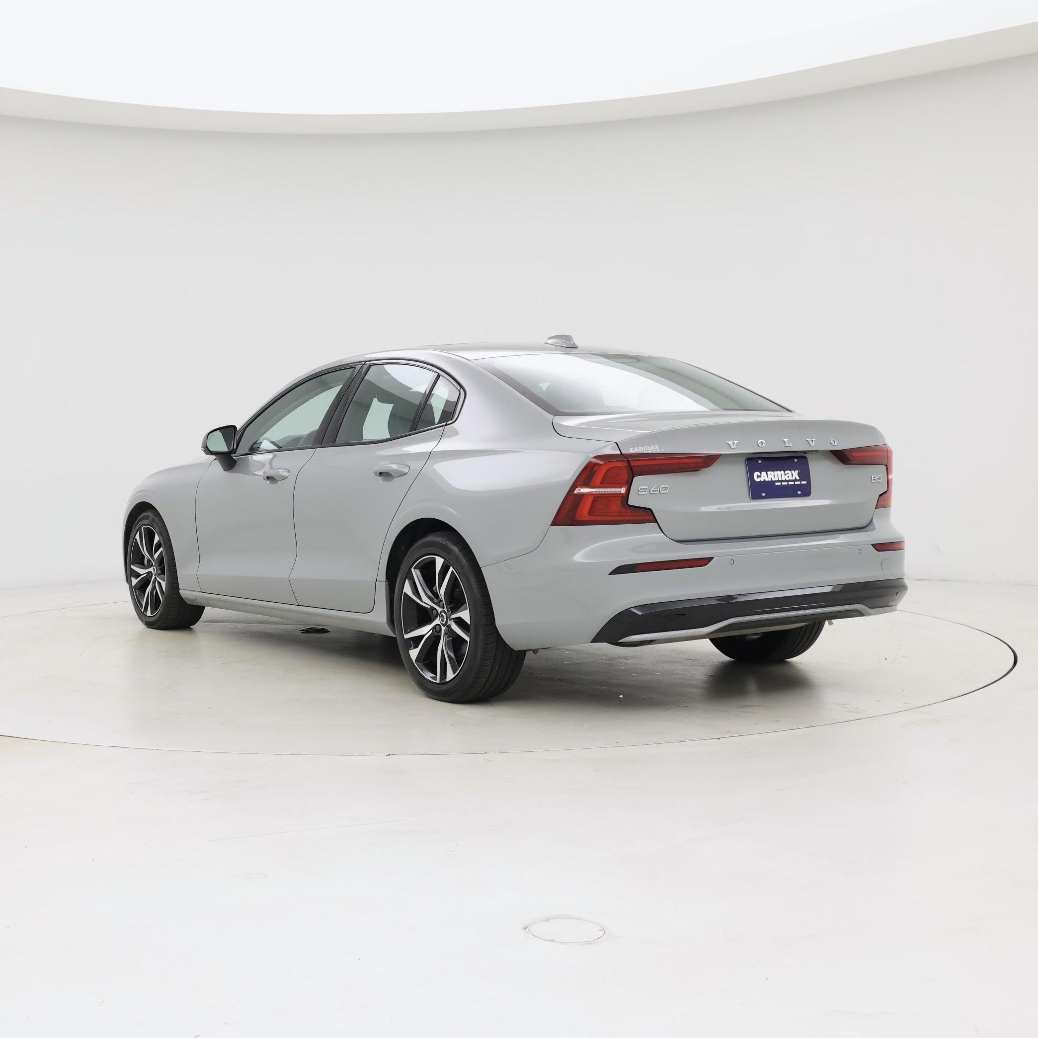 Thumbnail: 2024 Volvo S60 - 2