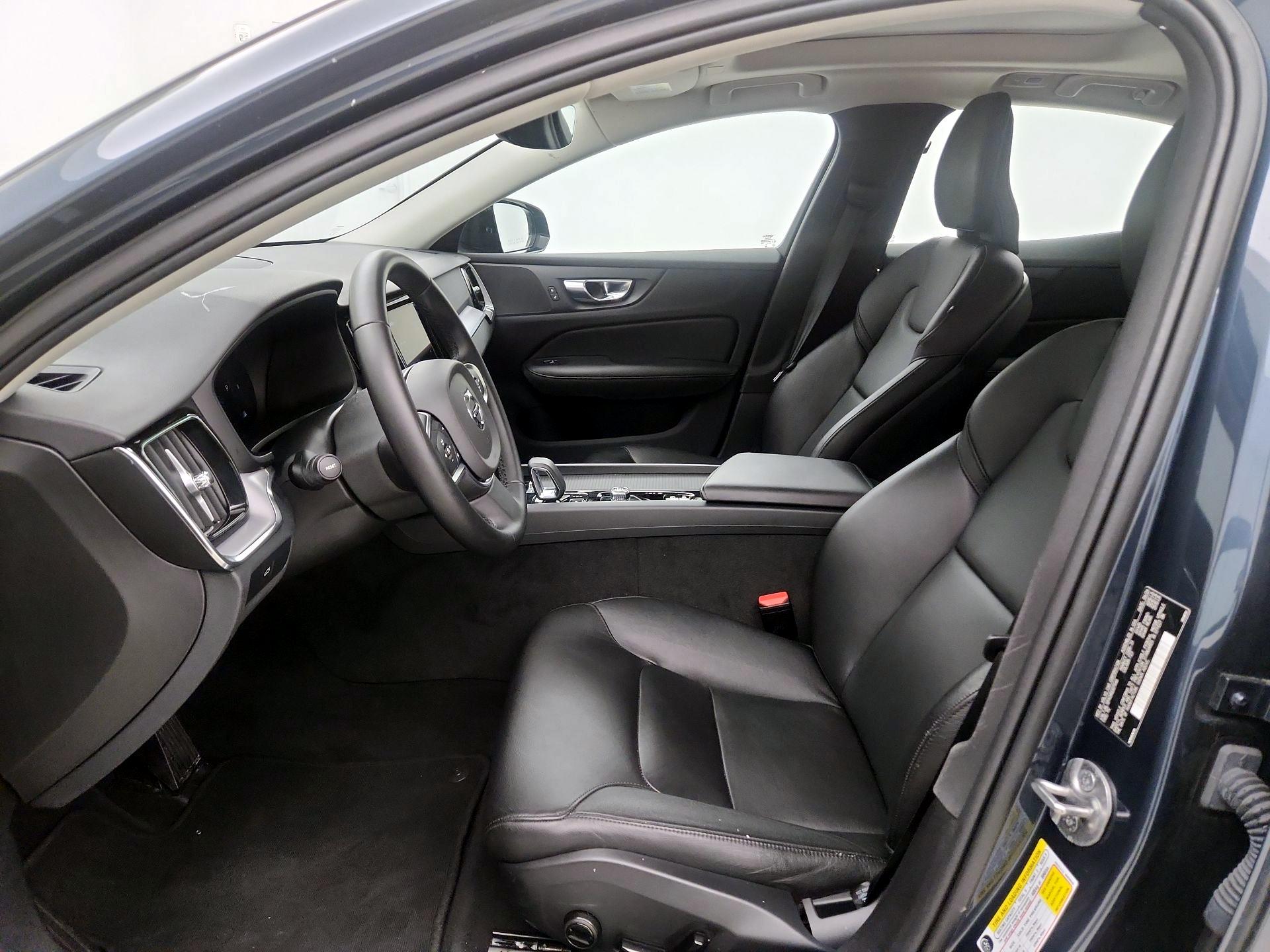 Thumbnail: 2024 Volvo S60 - 11
