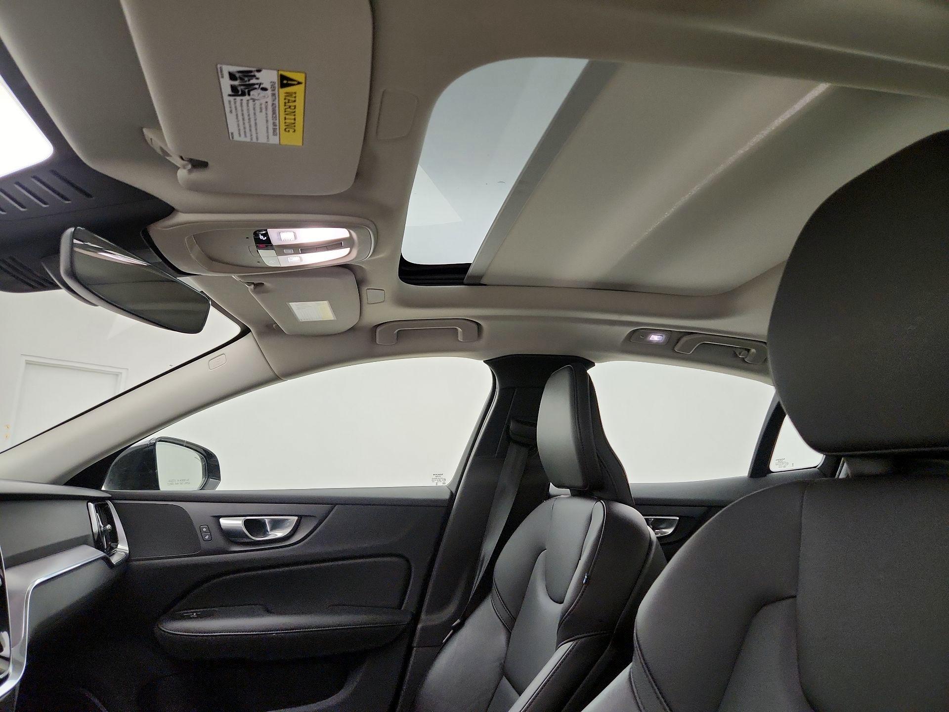 Thumbnail: 2024 Volvo S60 - 18