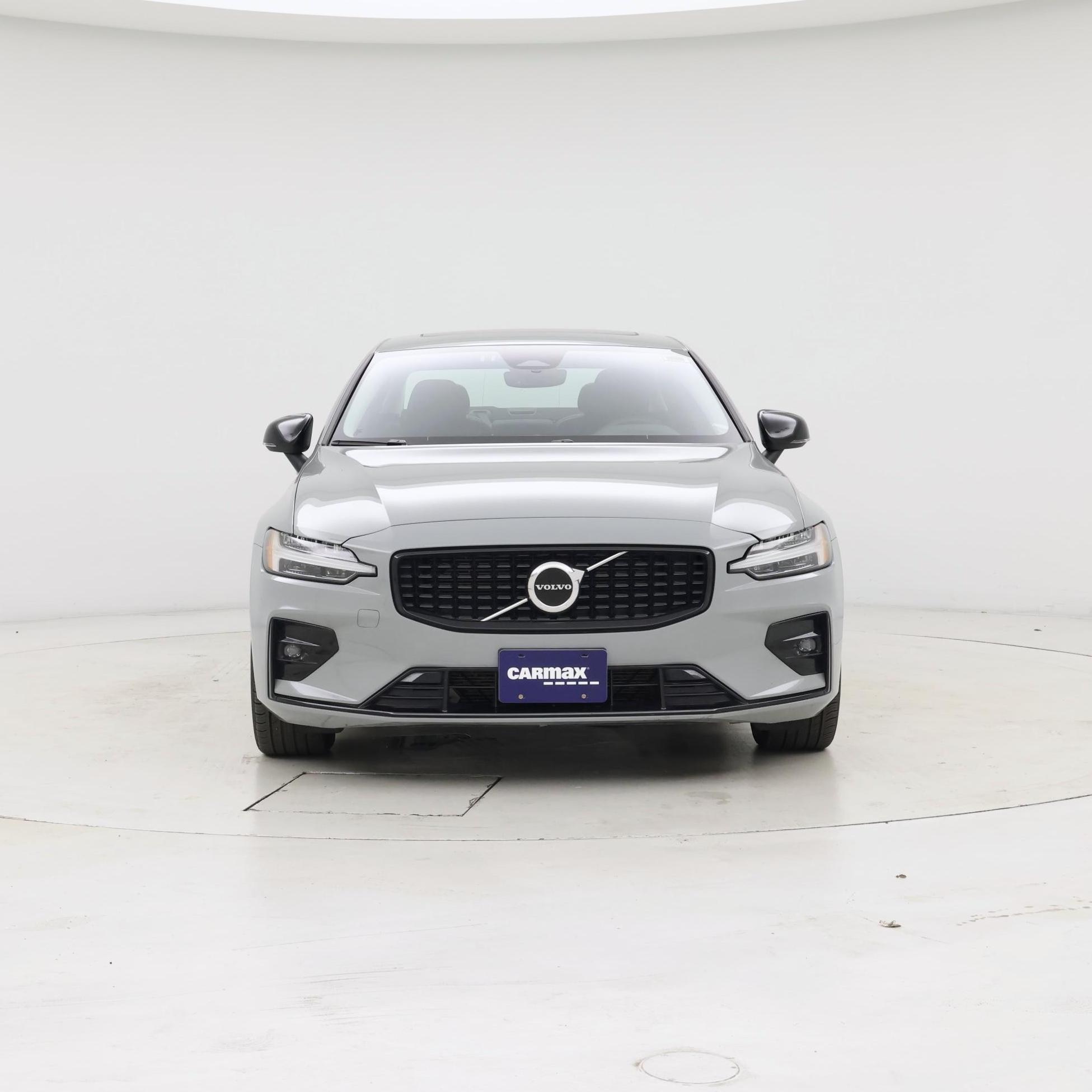 Thumbnail: 2024 Volvo S60 - 5