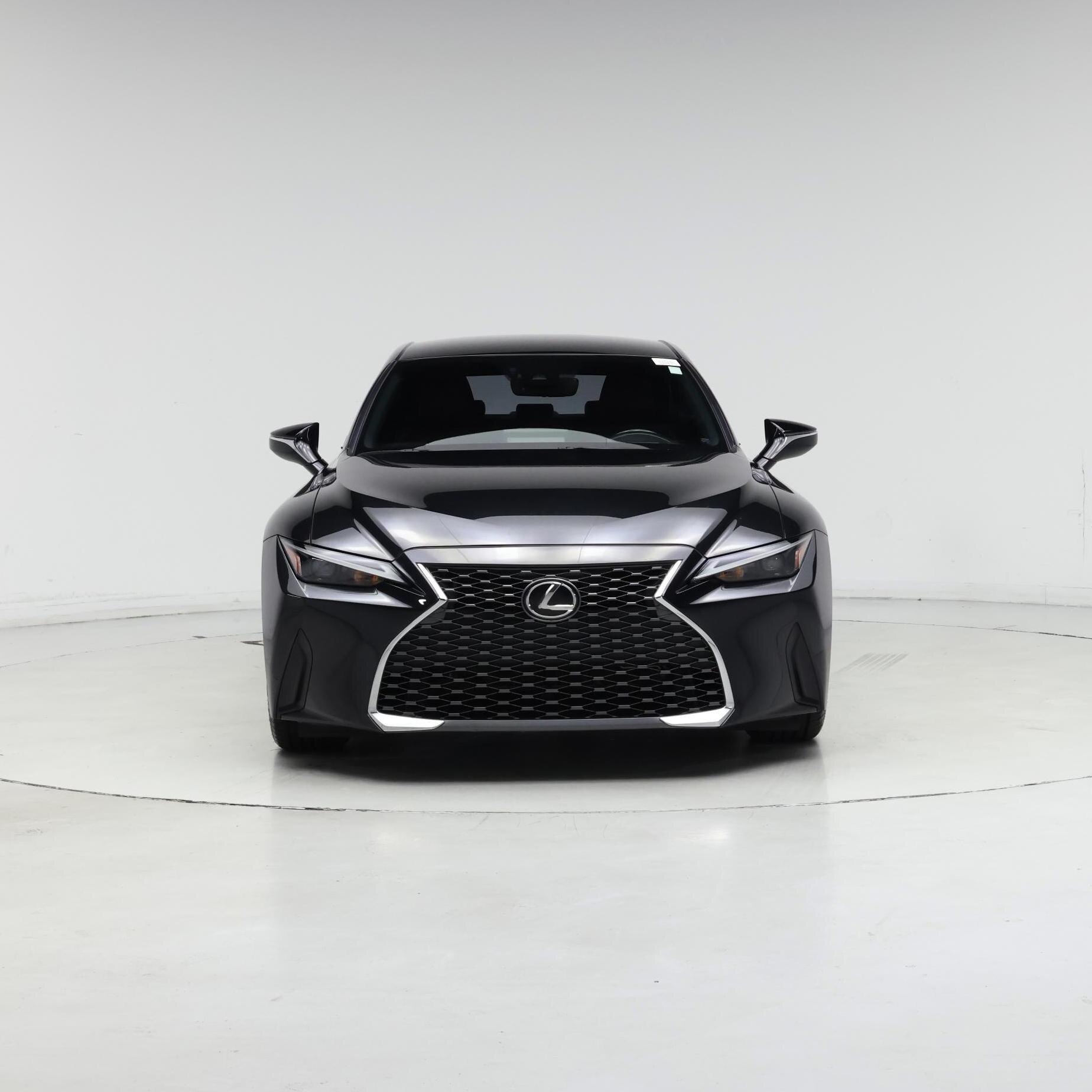Thumbnail: 2021 Lexus IS - 5
