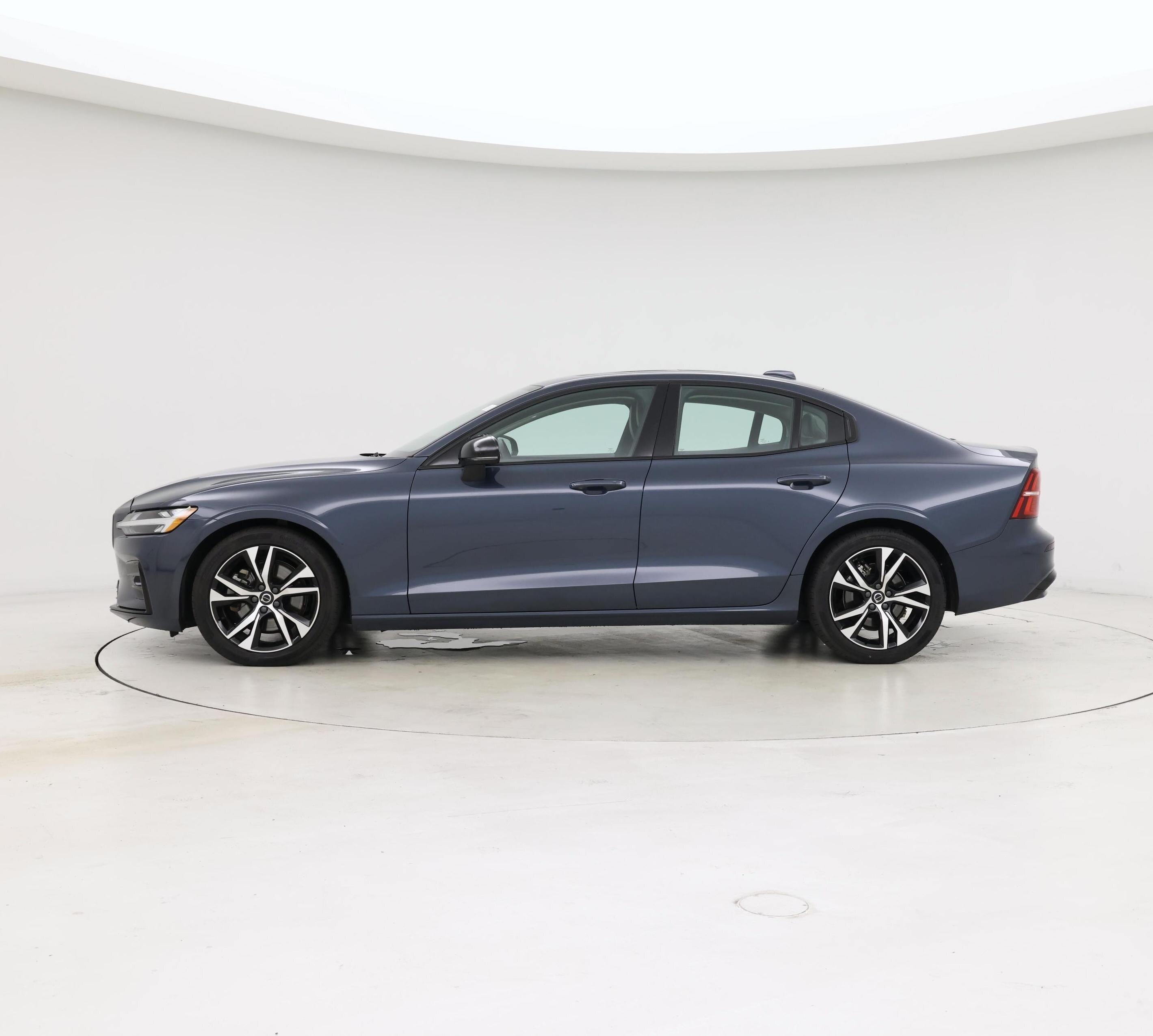 Thumbnail: 2024 Volvo S60 - 3