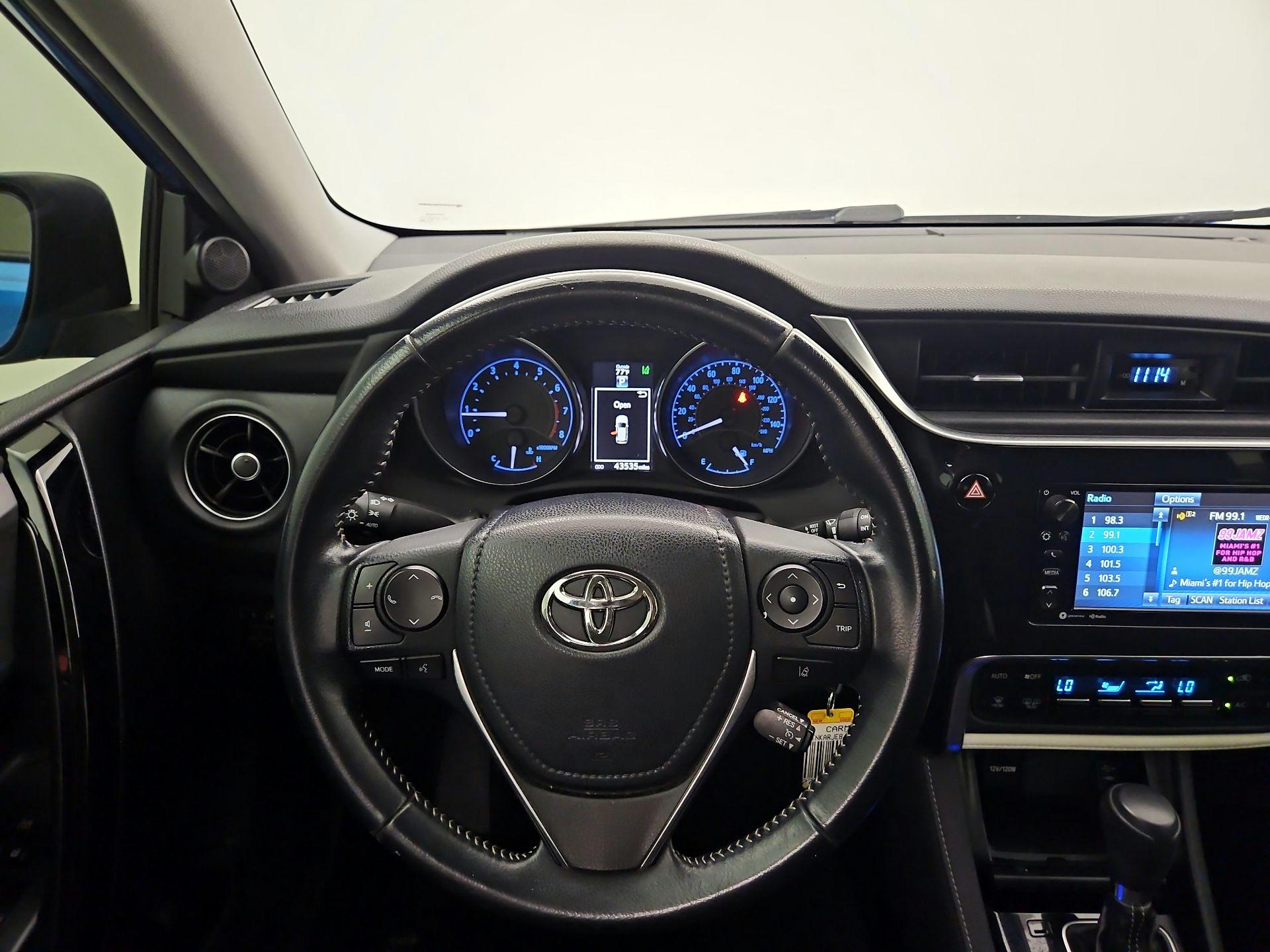 Thumbnail: 2018 Toyota Corolla iM - 10