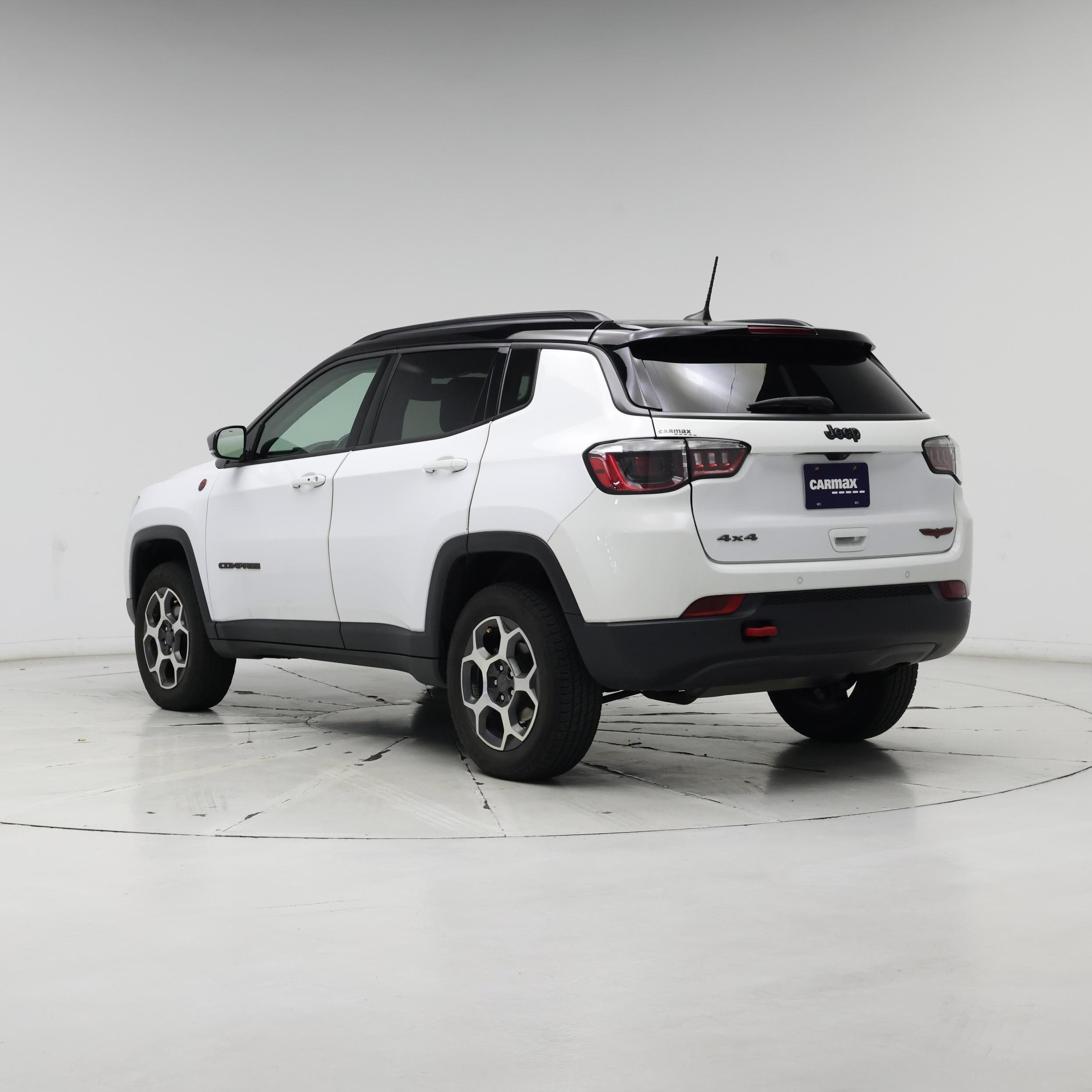 Thumbnail: 2022 Jeep Compass - 2