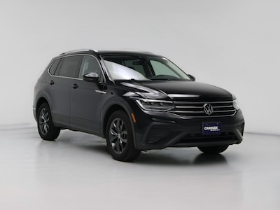 Black 2022 Volkswagen Tiguan SE