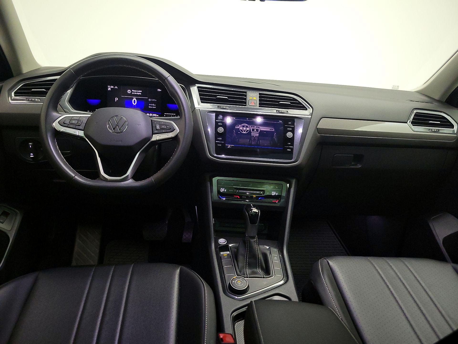 Thumbnail: 2022 Volkswagen Tiguan - 9