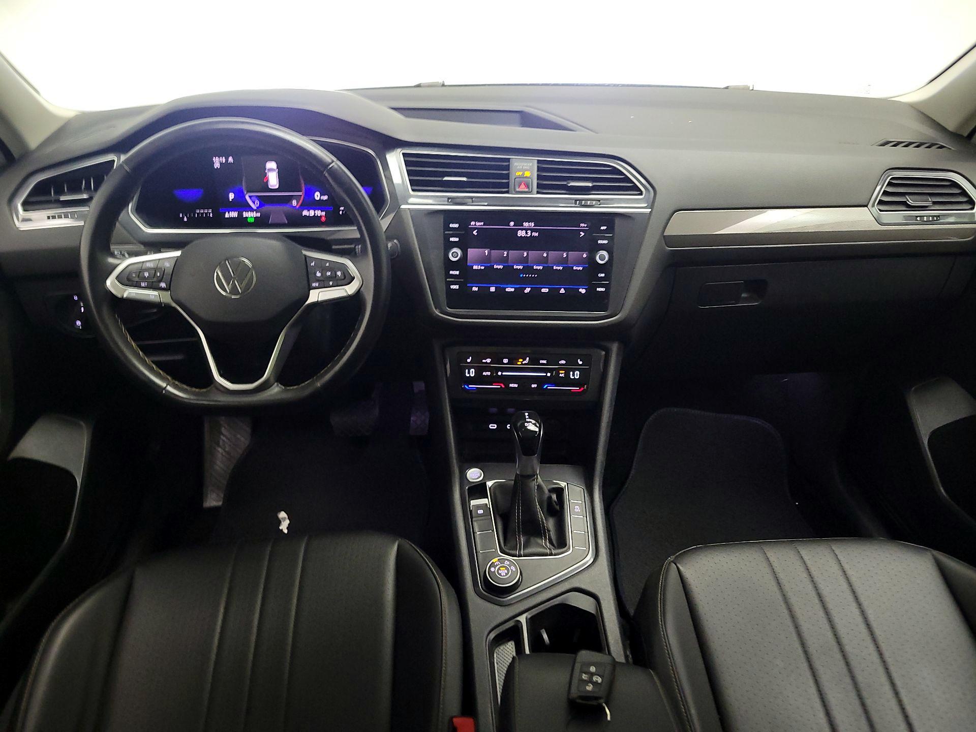 Thumbnail: 2022 Volkswagen Tiguan - 9