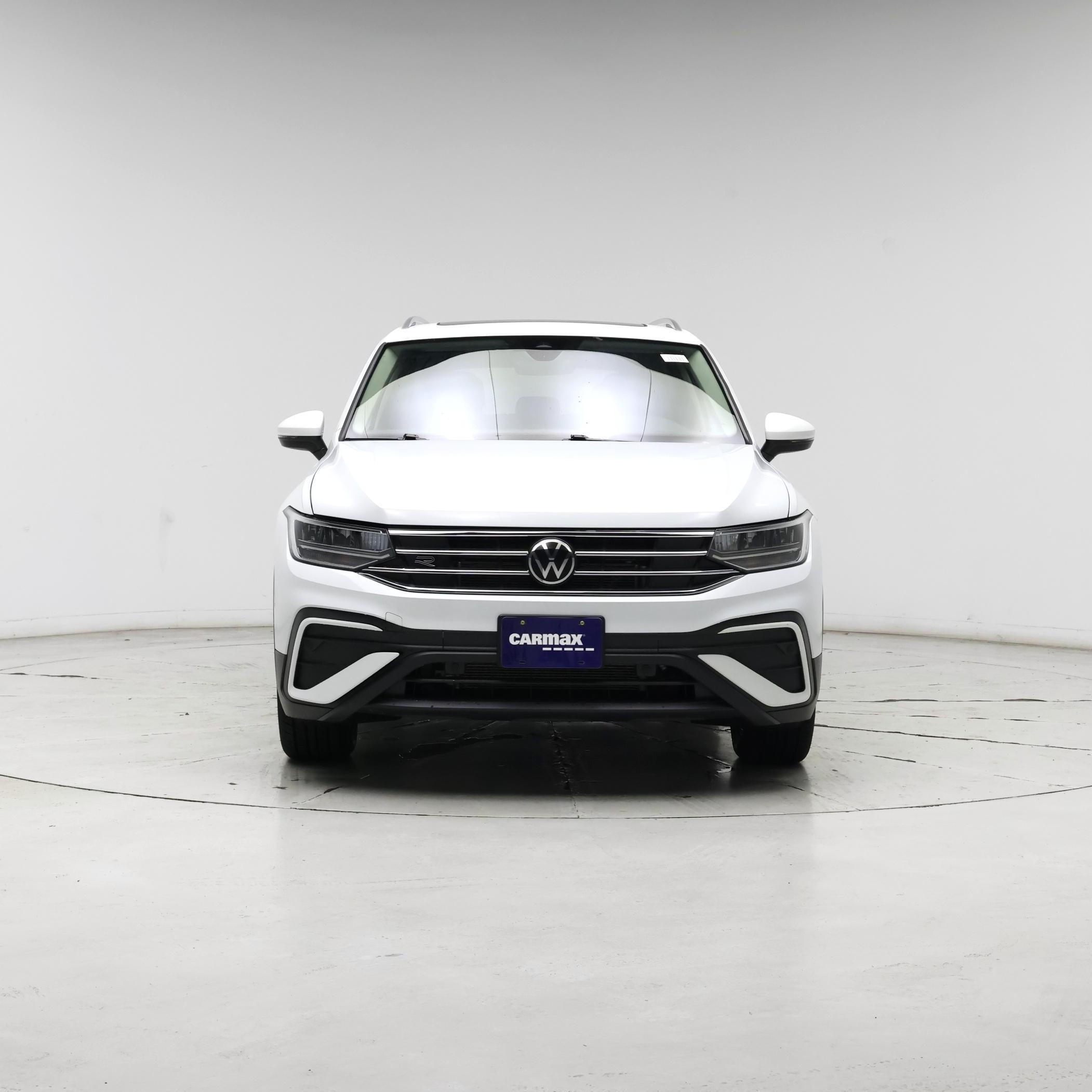 Thumbnail: 2022 Volkswagen Tiguan - 5