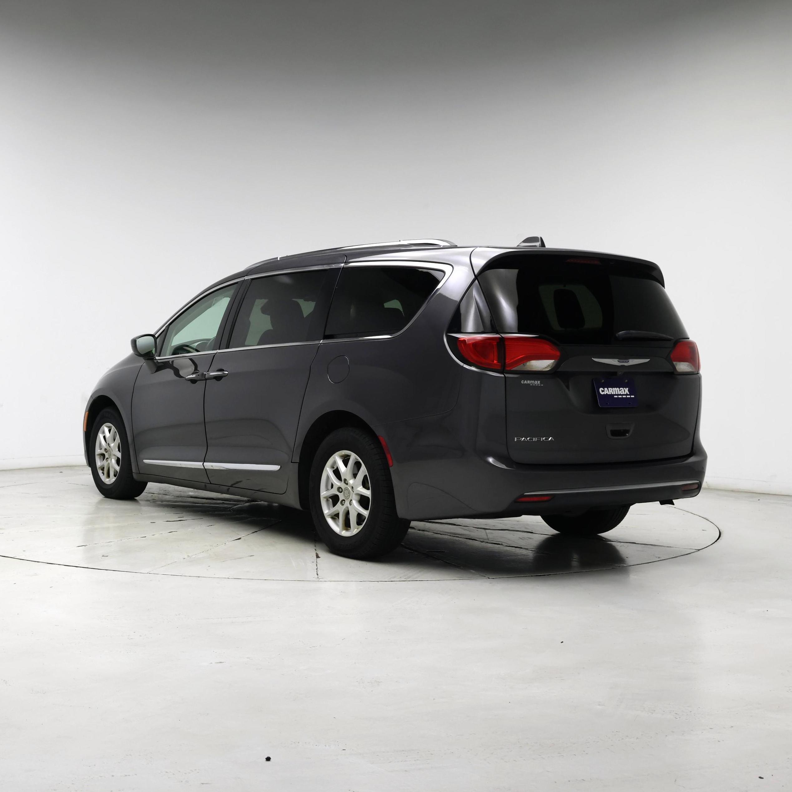 Thumbnail: 2020 Chrysler Pacifica - 2