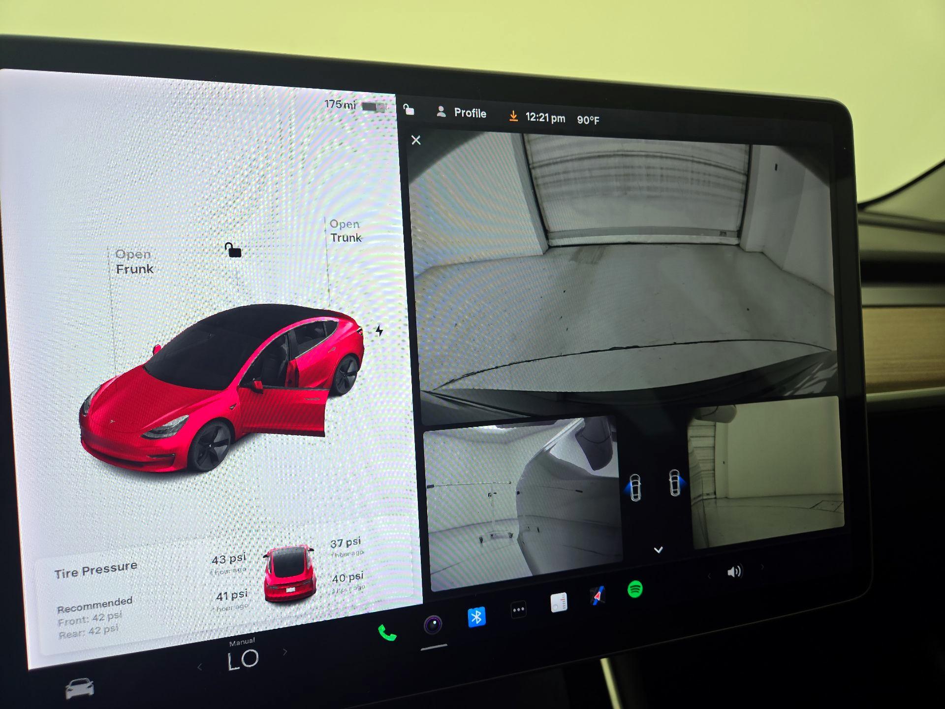 Thumbnail: 2019 Tesla Model 3 - 14