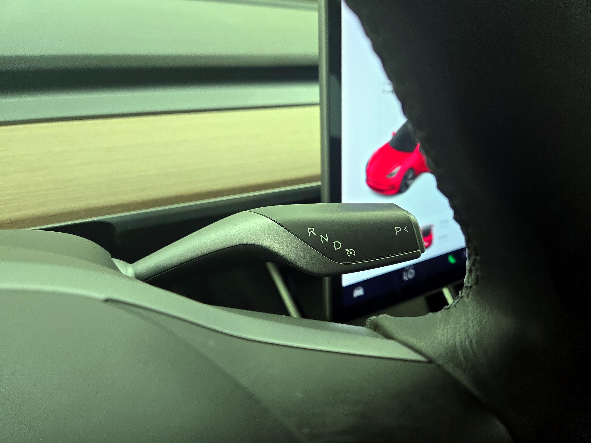 Thumbnail: 2019 Tesla Model 3 - 17