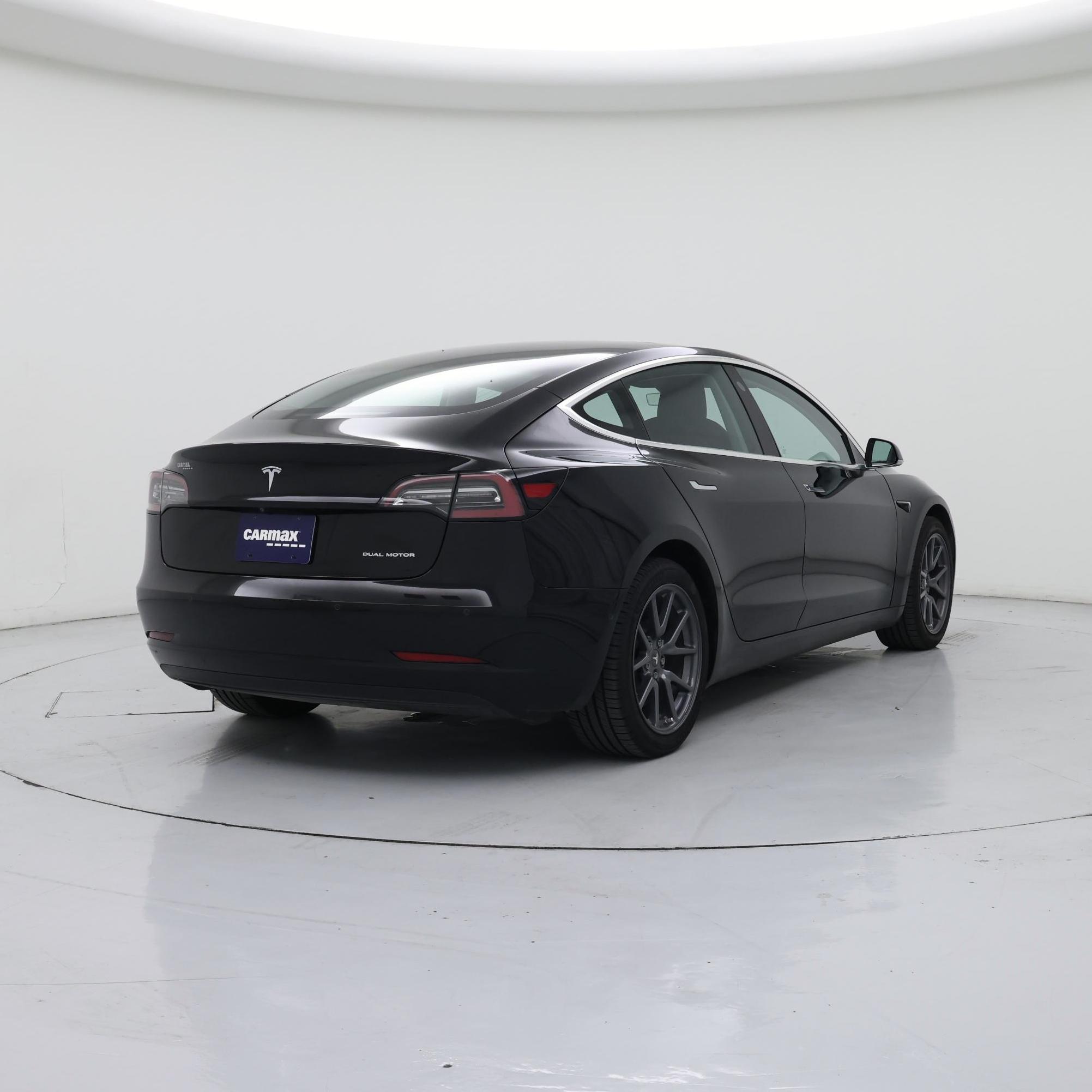 Thumbnail: 2019 Tesla Model 3 - 8
