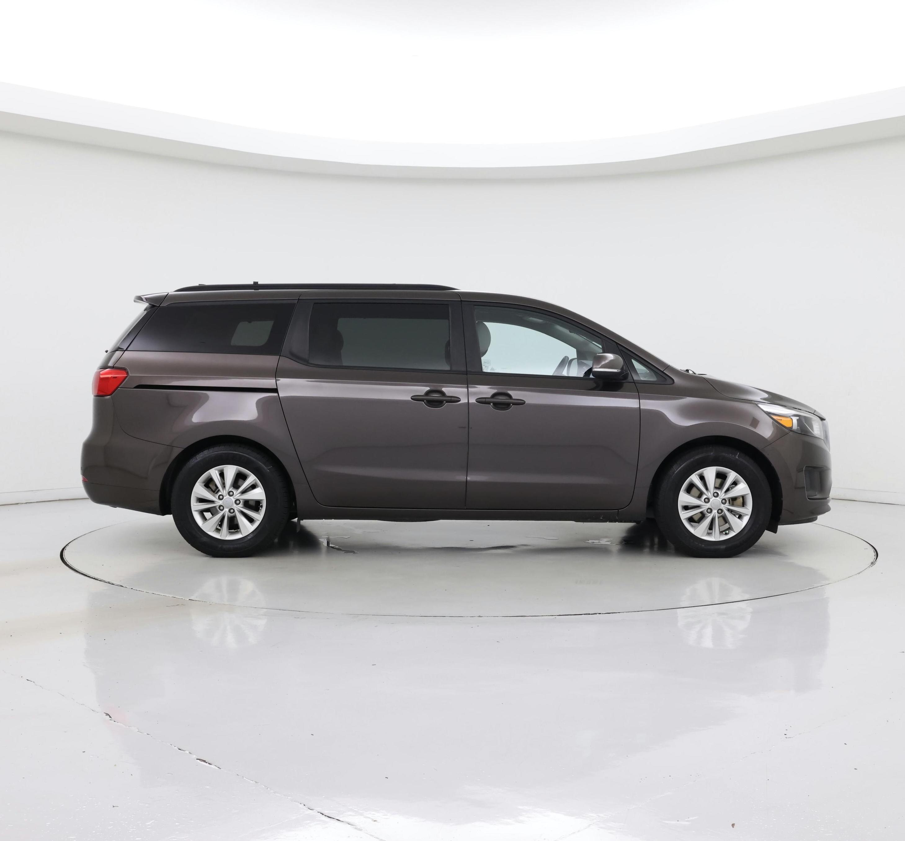 Thumbnail: 2016 Kia Sedona - 7