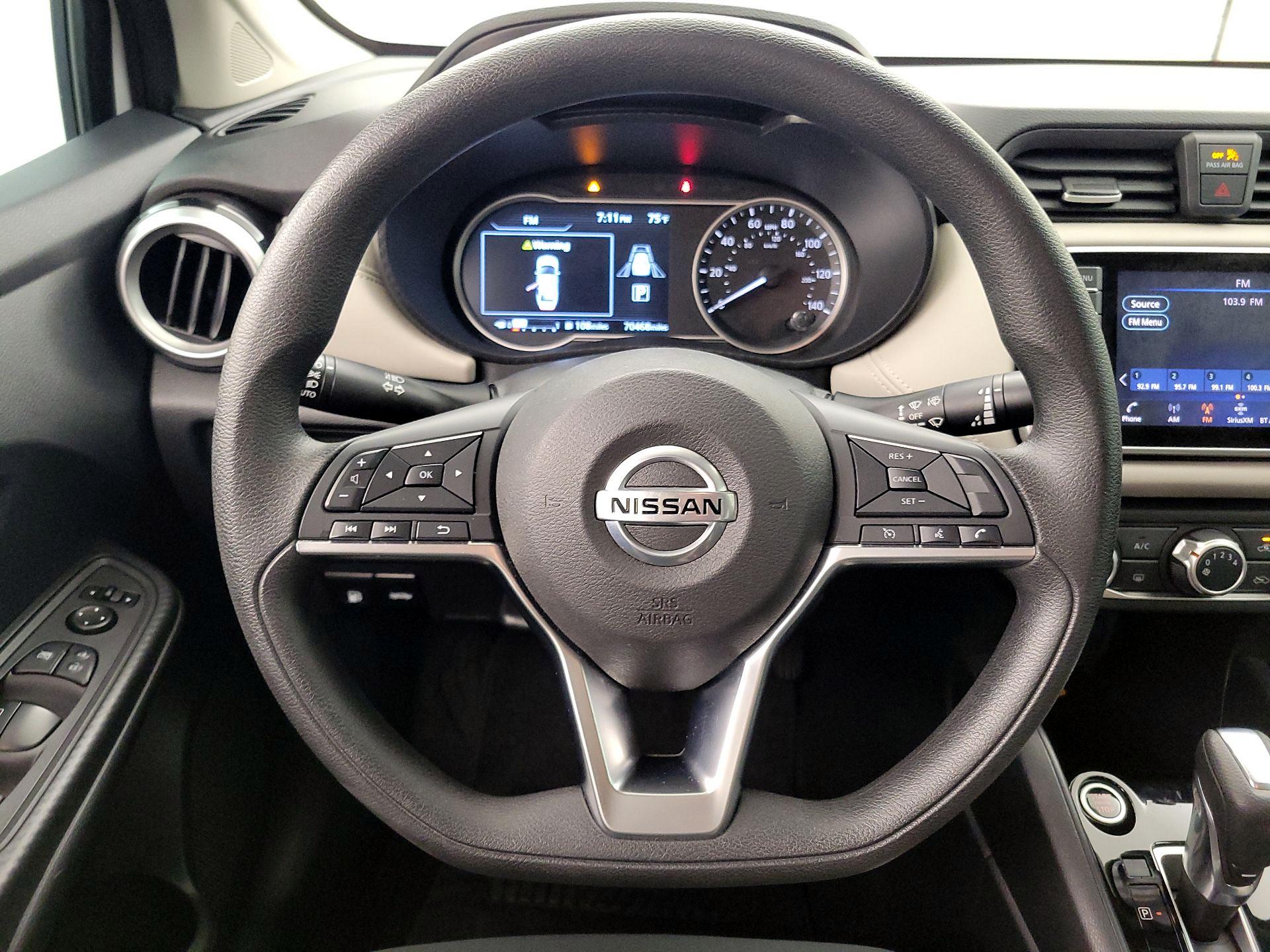Thumbnail: 2020 Nissan Versa - 10