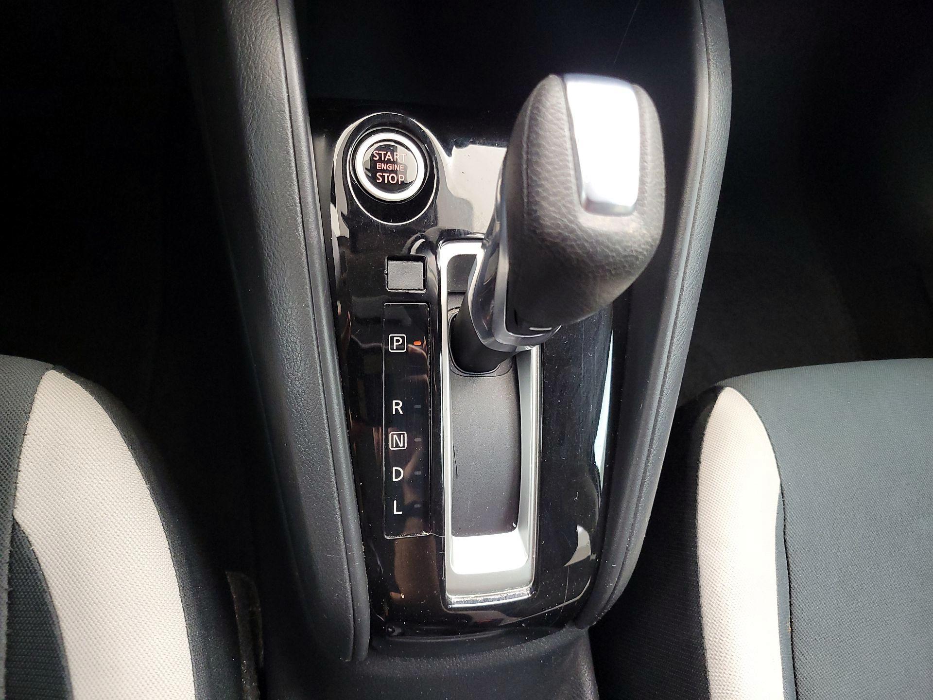 Thumbnail: 2020 Nissan Versa - 17