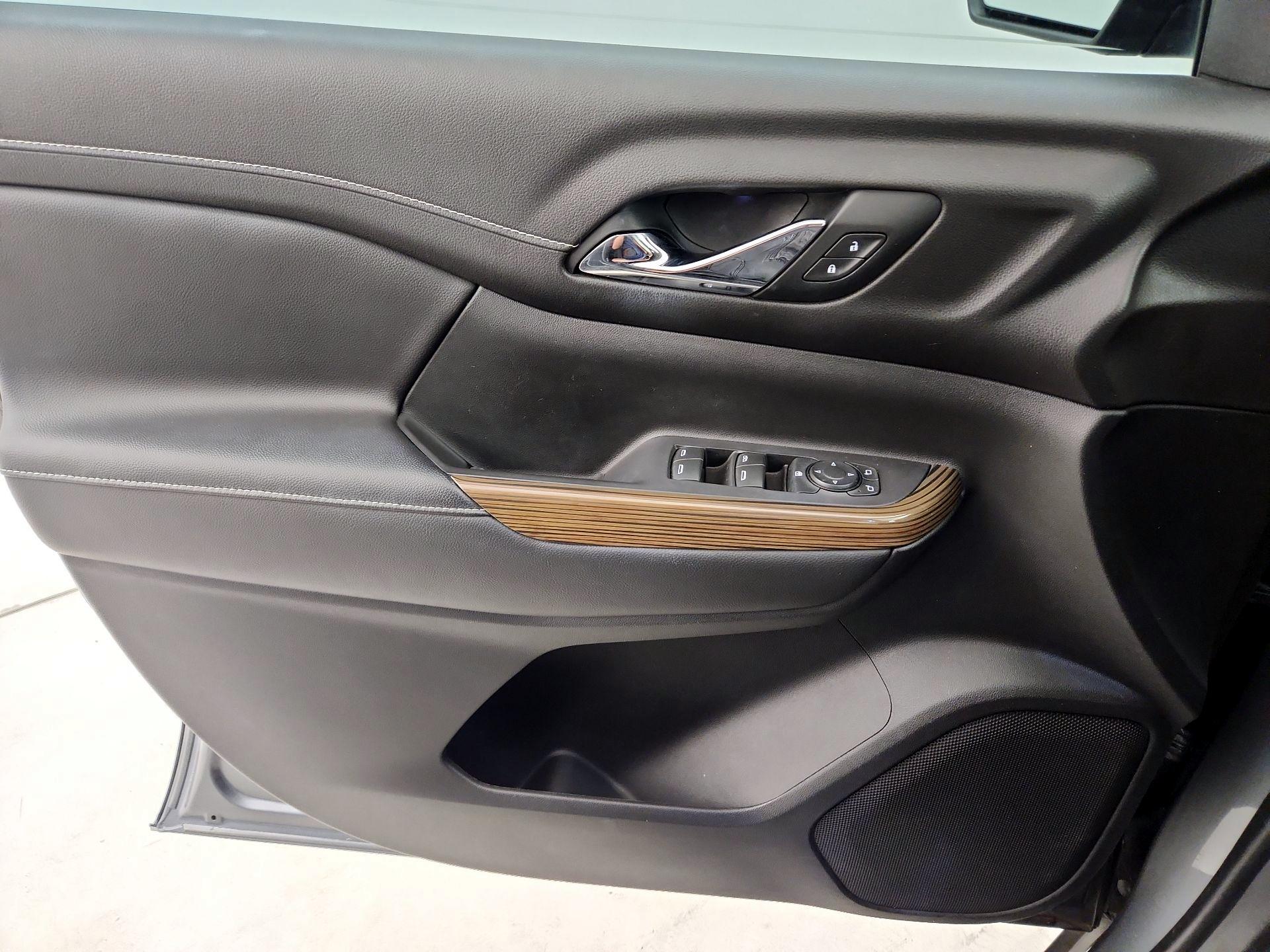 Thumbnail: 2021 GMC Acadia - 12
