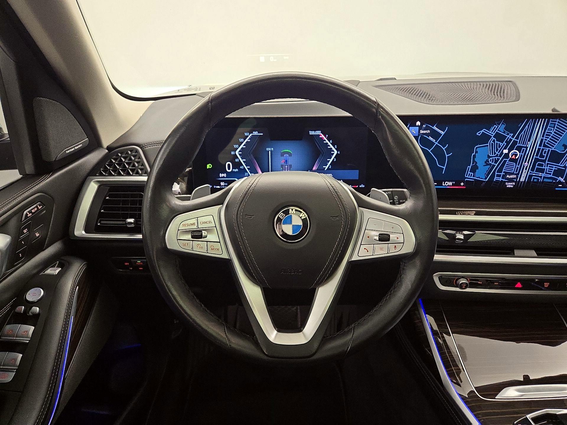 Thumbnail: 2023 BMW X7 - 10