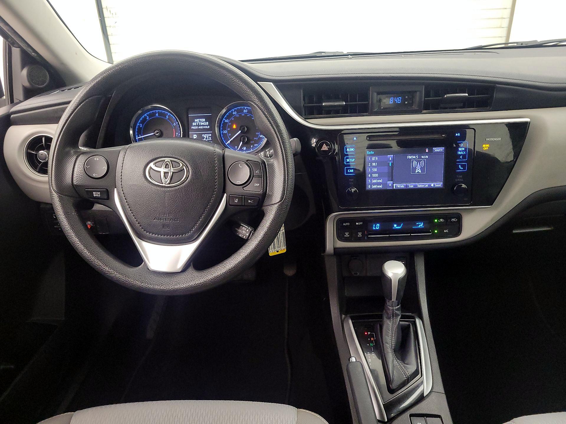 Thumbnail: 2017 Toyota Corolla - 9