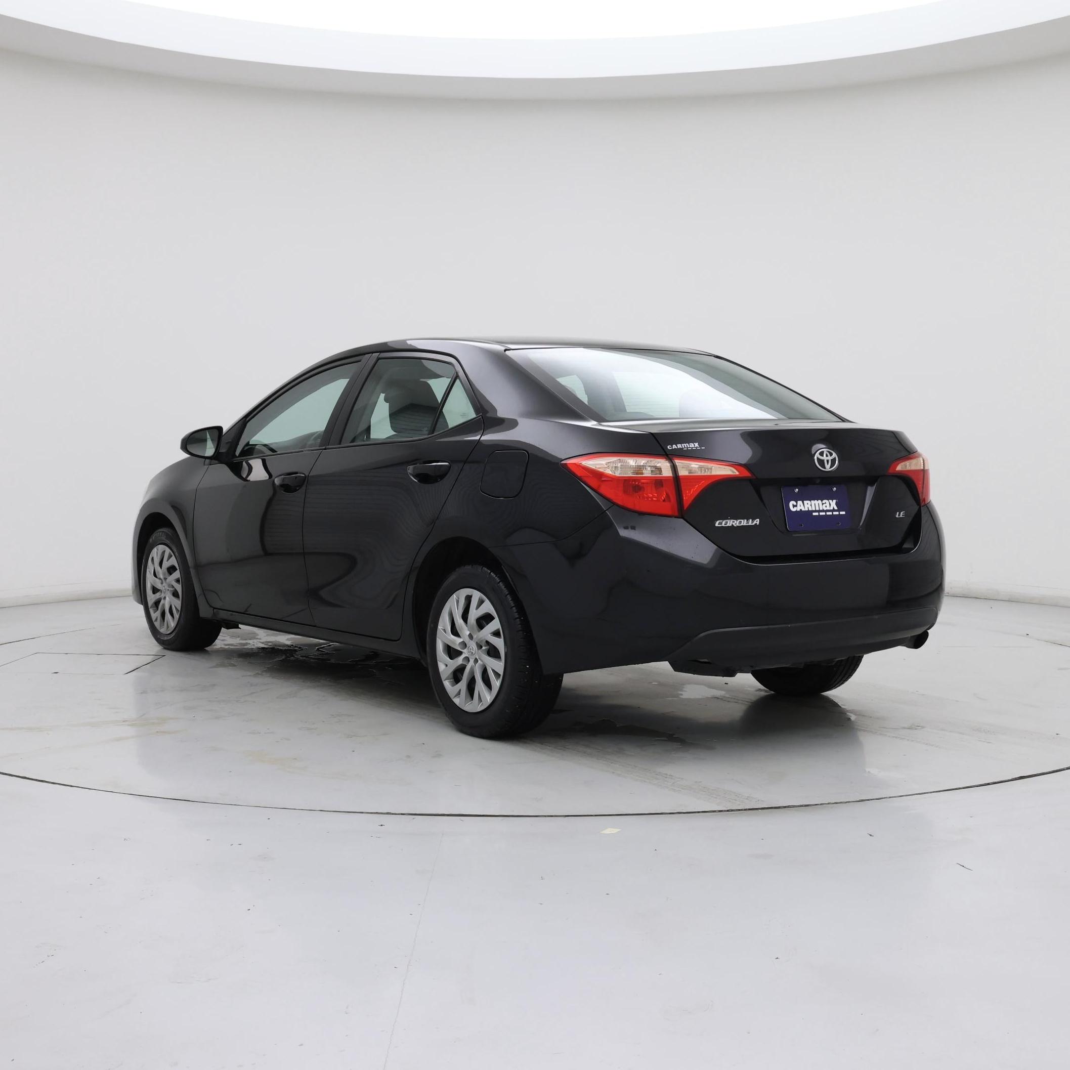 Thumbnail: 2017 Toyota Corolla - 2