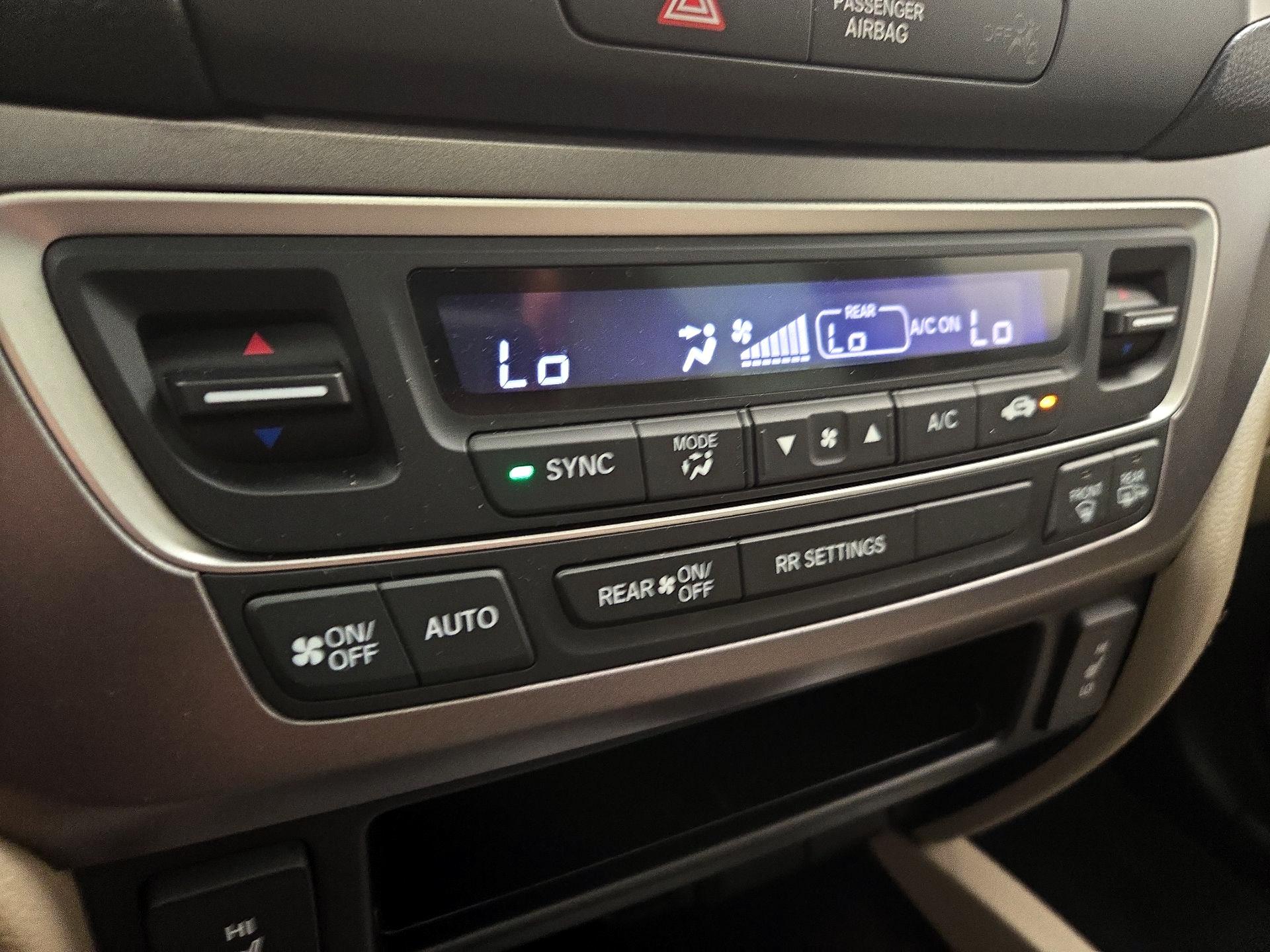 Thumbnail: 2019 Honda Ridgeline - 16