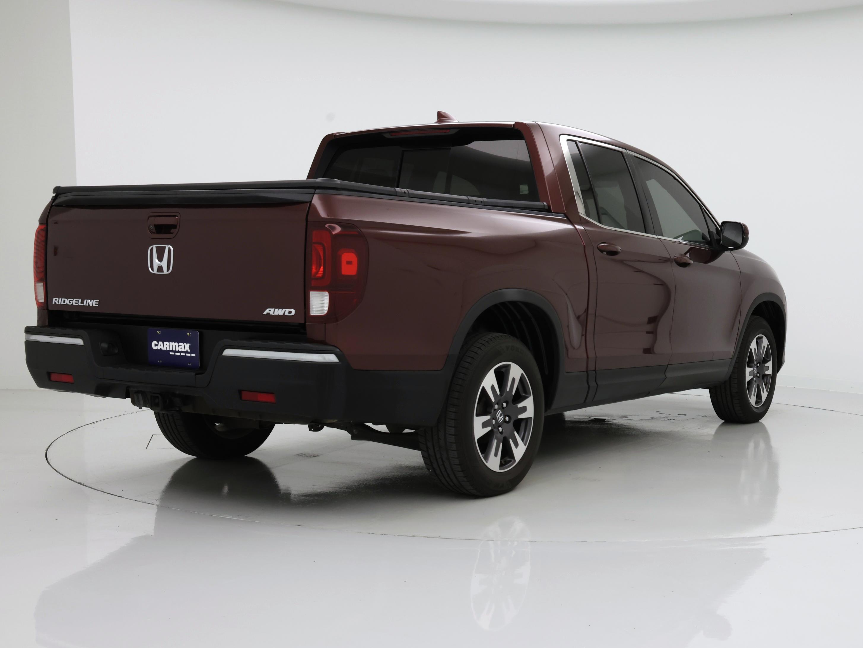 Thumbnail: 2019 Honda Ridgeline - 8