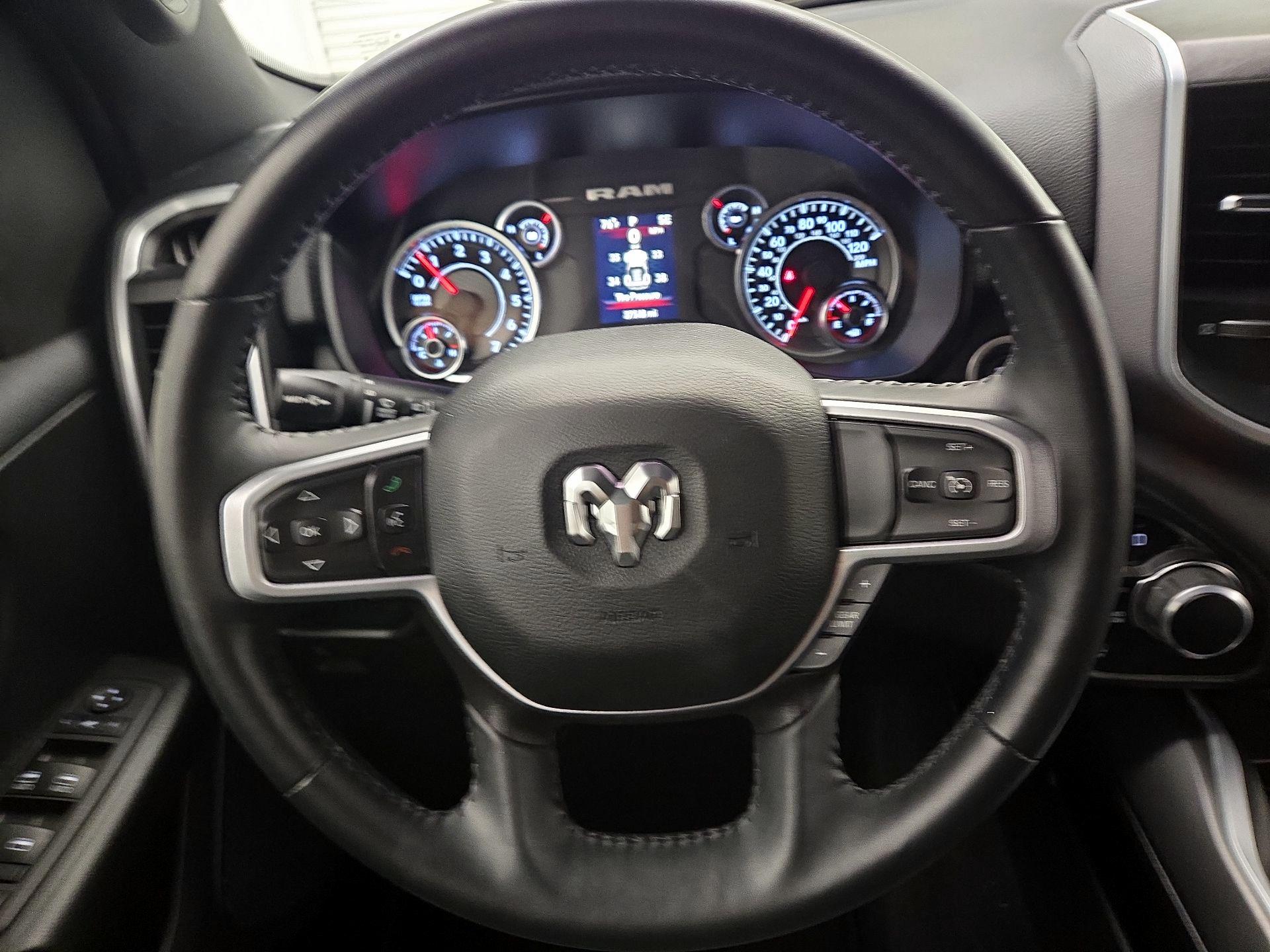 Thumbnail: 2023 RAM 1500 - 10