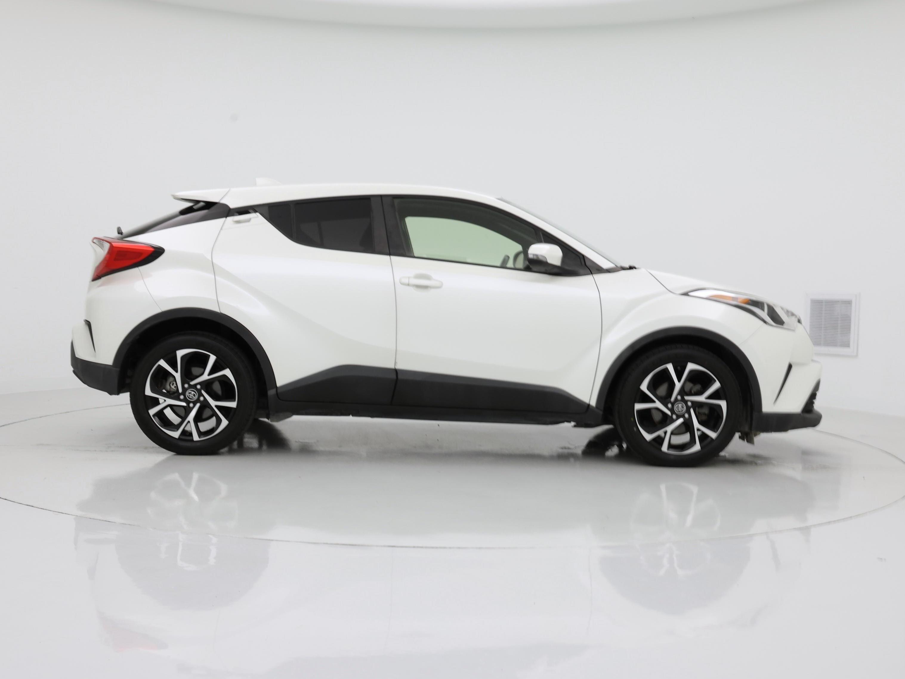 Thumbnail: 2019 Toyota C-HR - 7