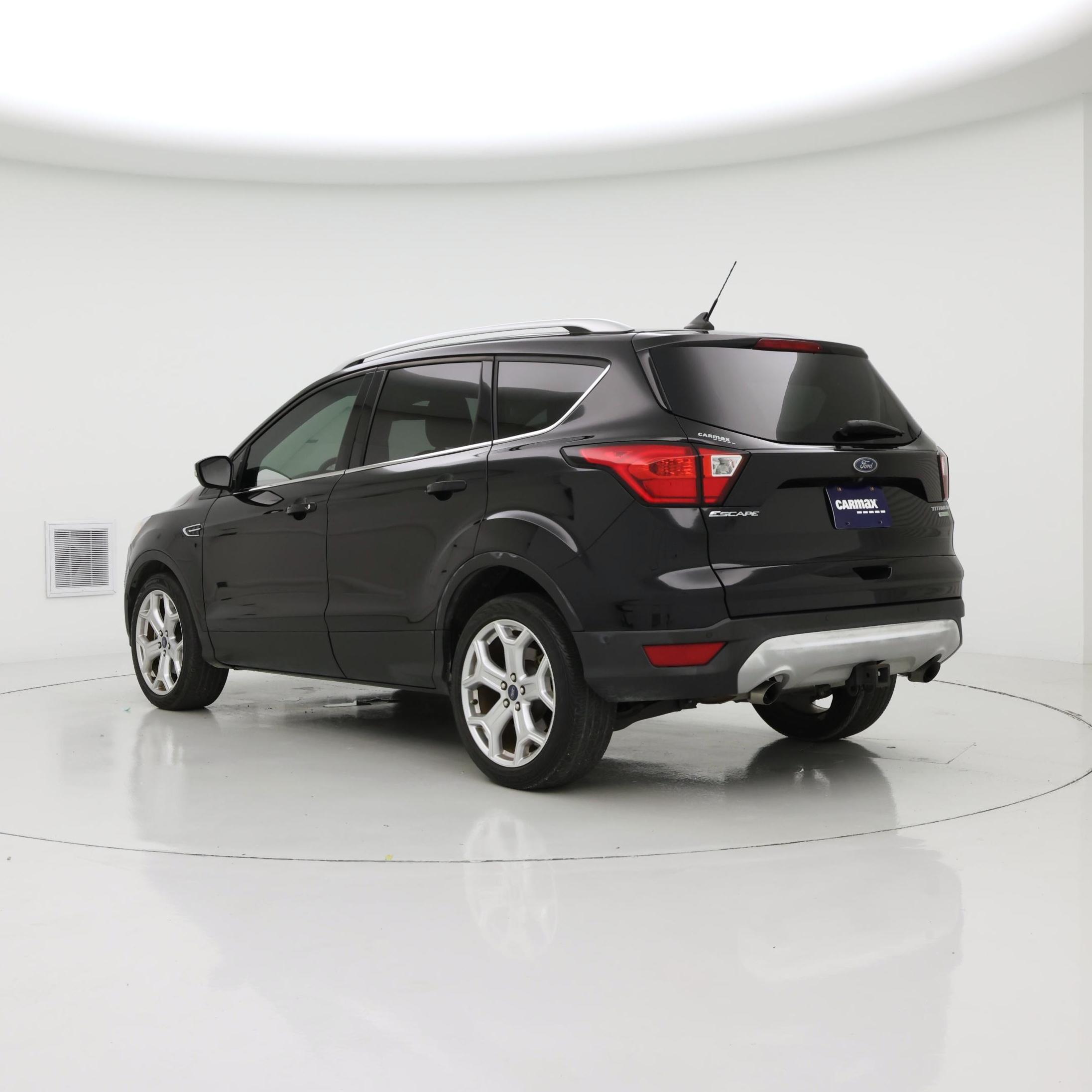 Thumbnail: 2019 Ford Escape - 2
