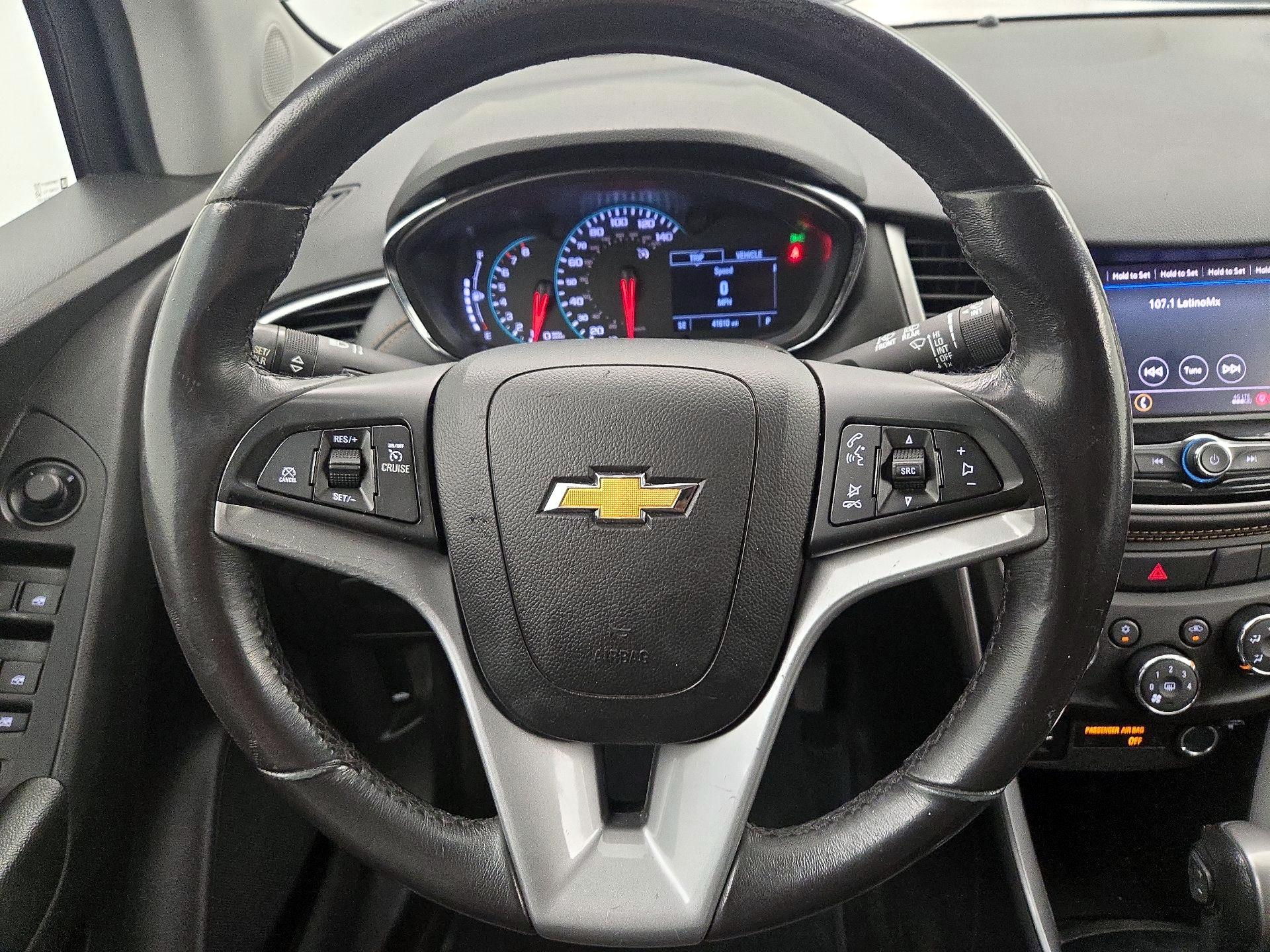 Thumbnail: 2022 Chevrolet Trax - 10