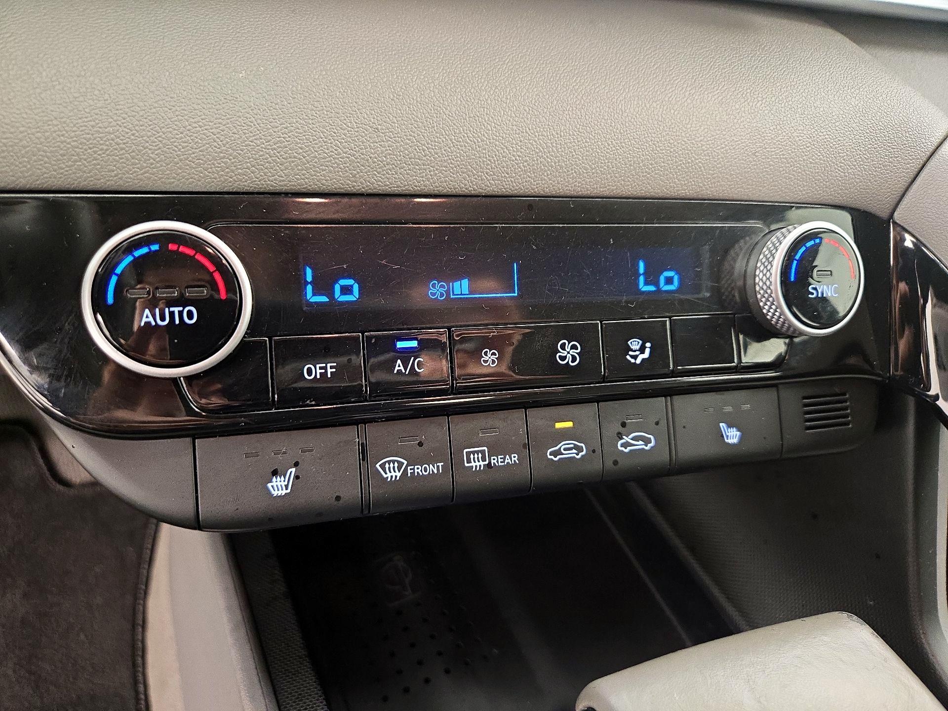 Thumbnail: 2021 Hyundai Elantra - 16