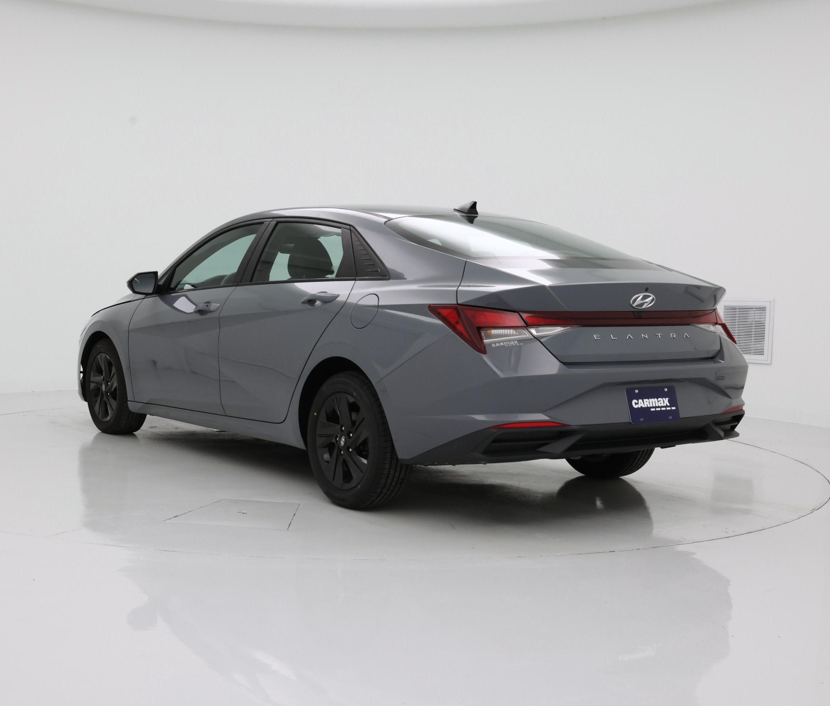 Thumbnail: 2021 Hyundai Elantra - 2