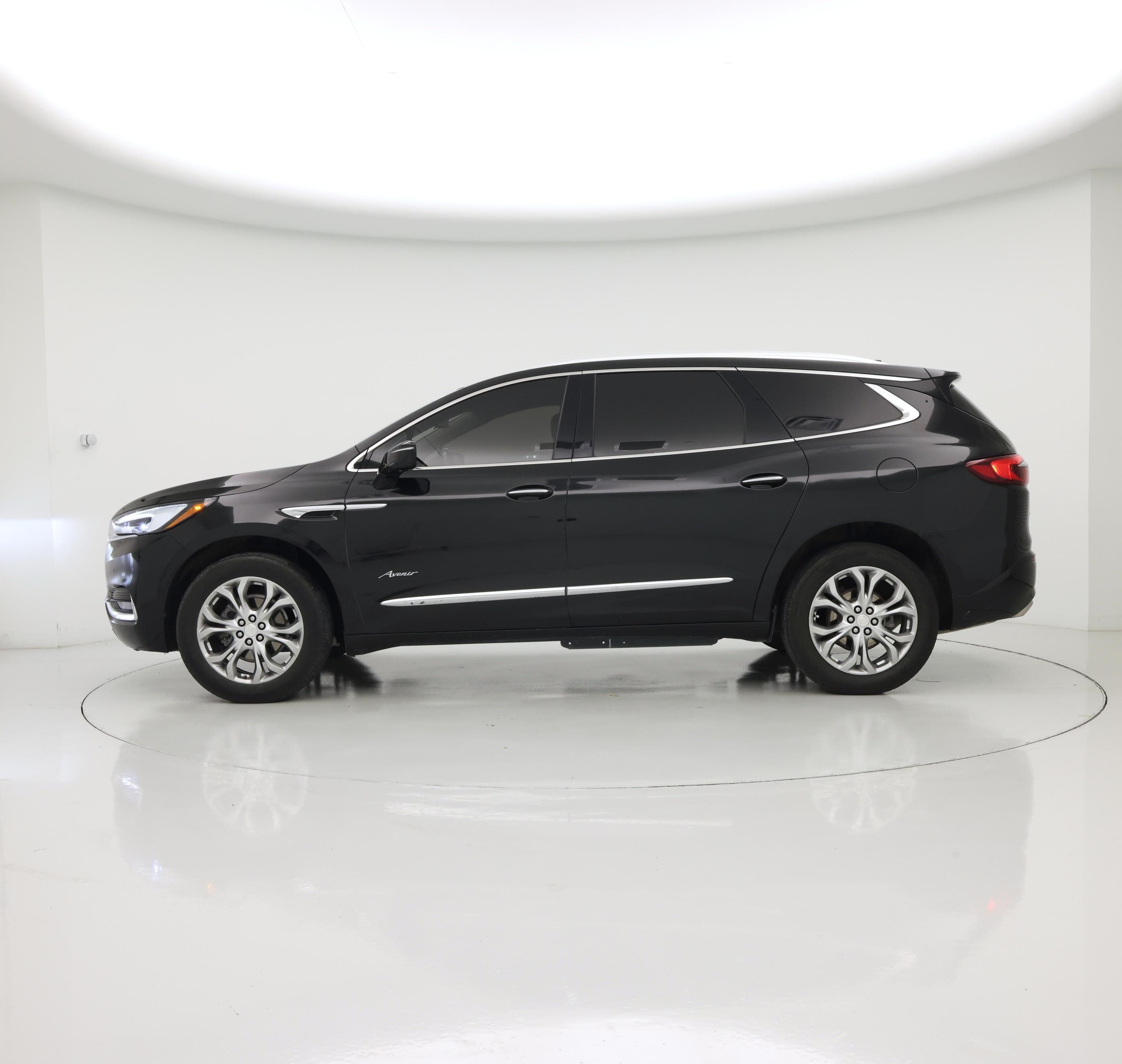 Thumbnail: 2021 Buick Enclave - 3