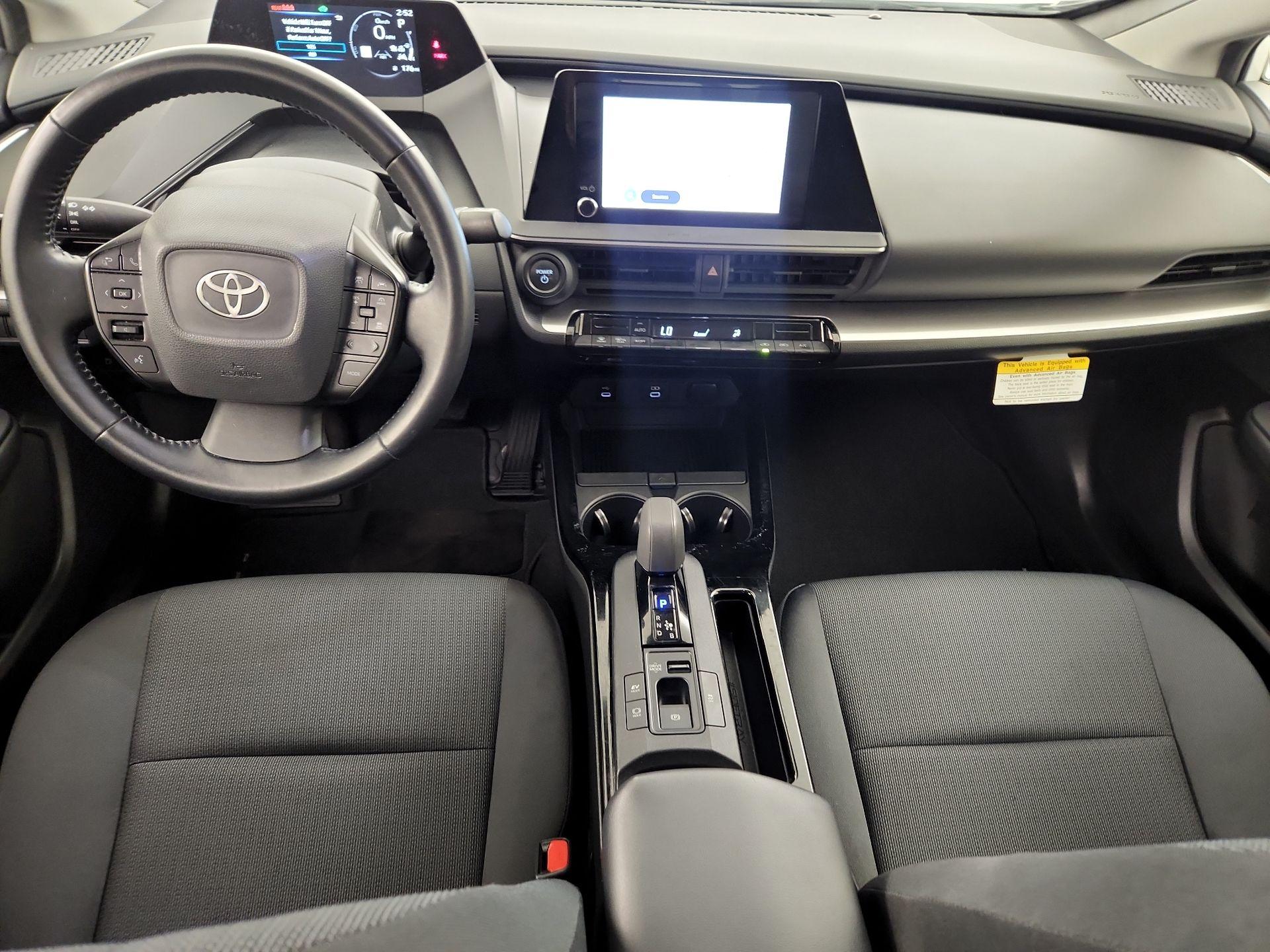 Thumbnail: 2023 Toyota Prius - 9
