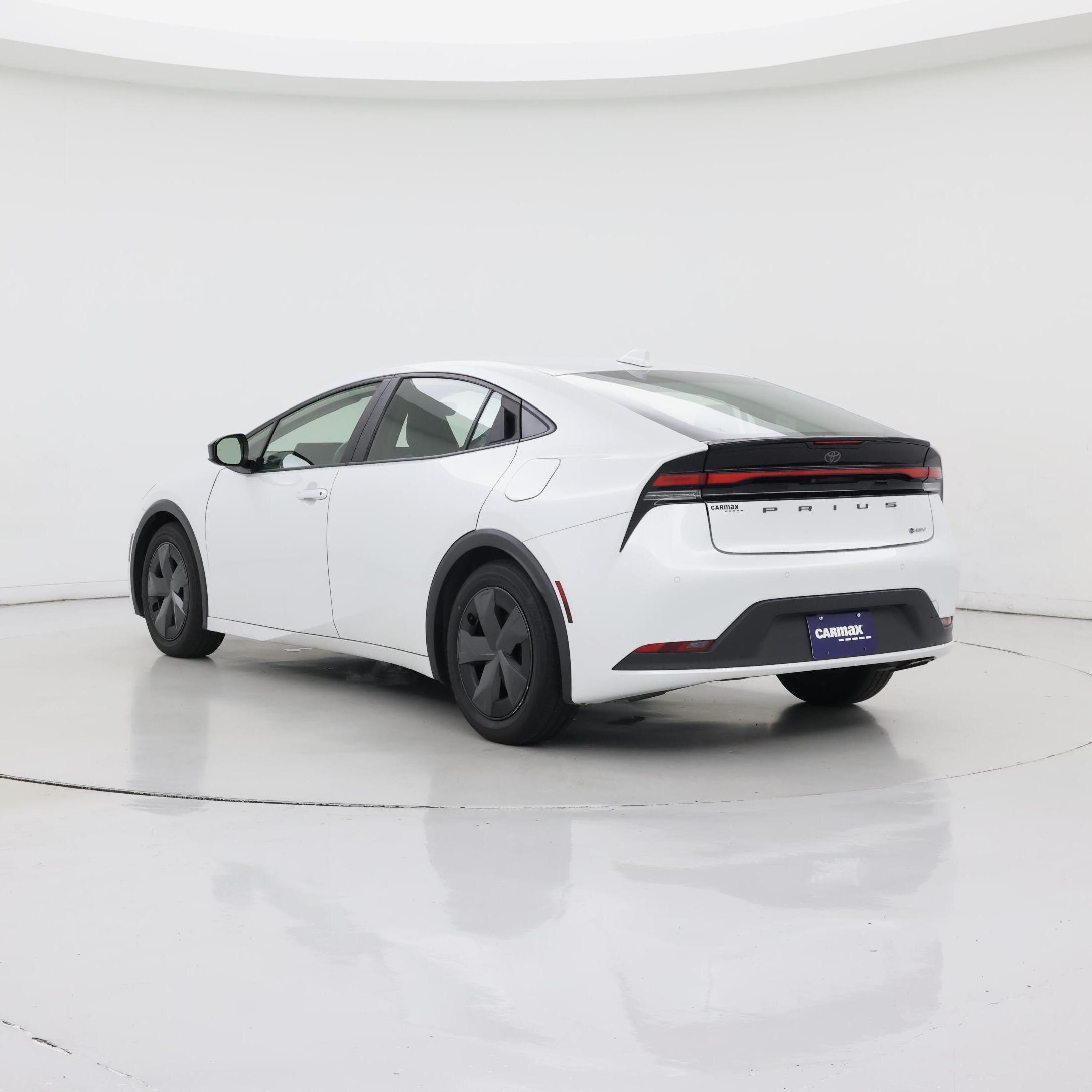 Thumbnail: 2023 Toyota Prius - 2