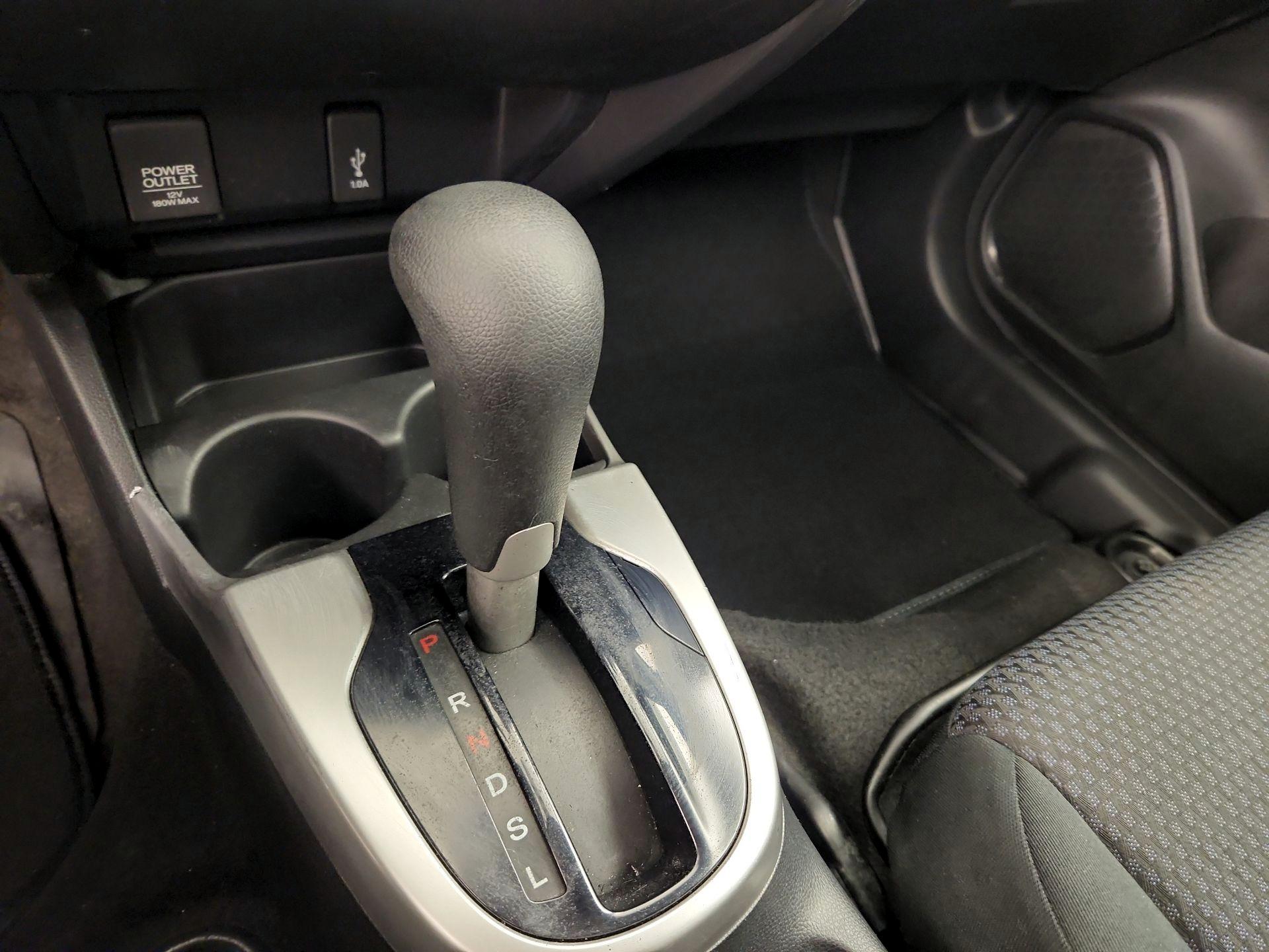 Thumbnail: 2019 Honda Fit - 17