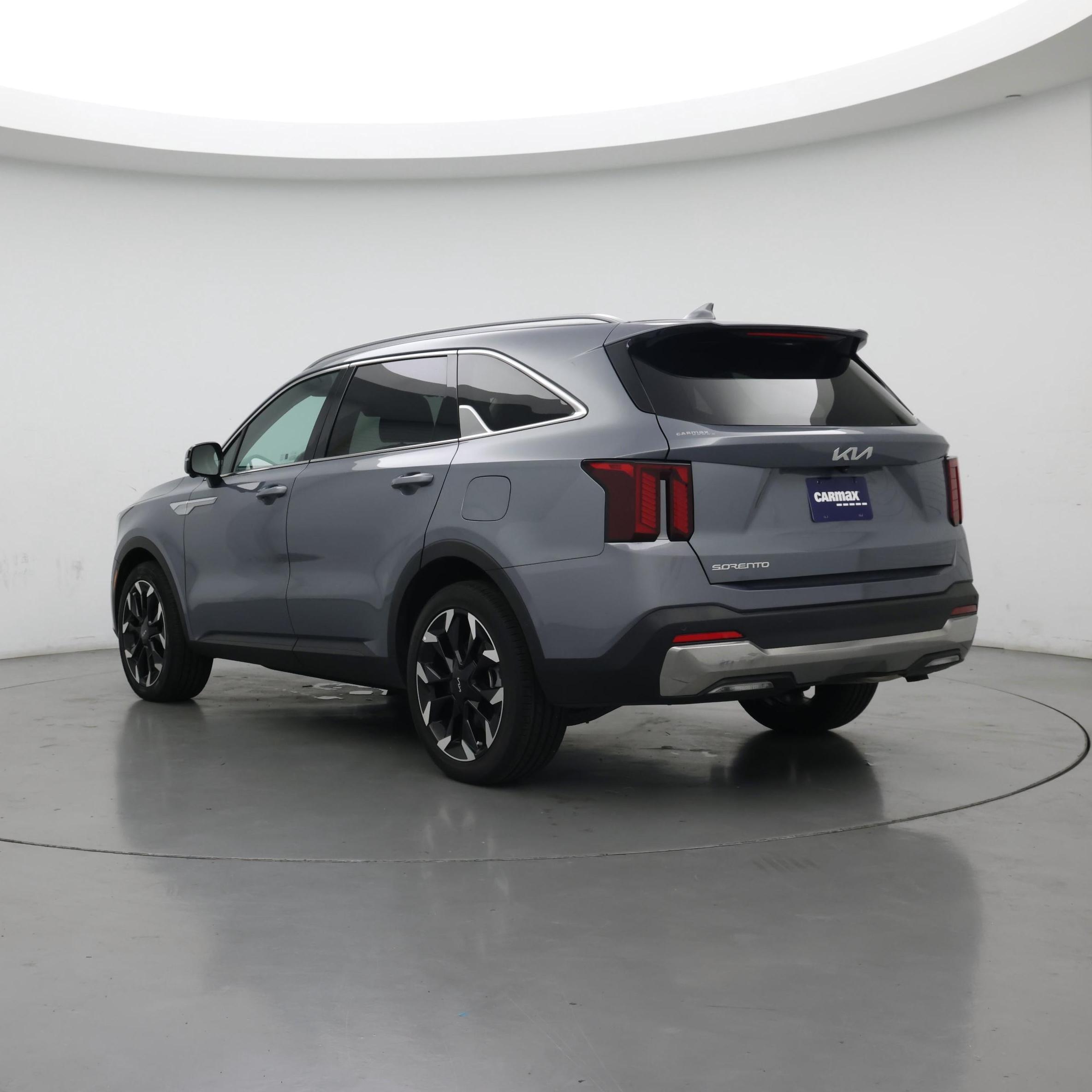 Thumbnail: 2025 Kia Sorento - 2