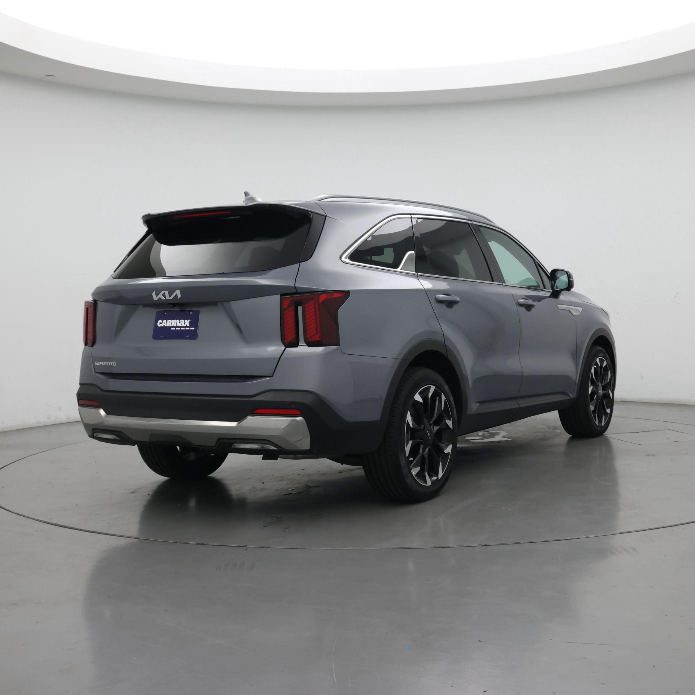 Thumbnail: 2025 Kia Sorento - 8