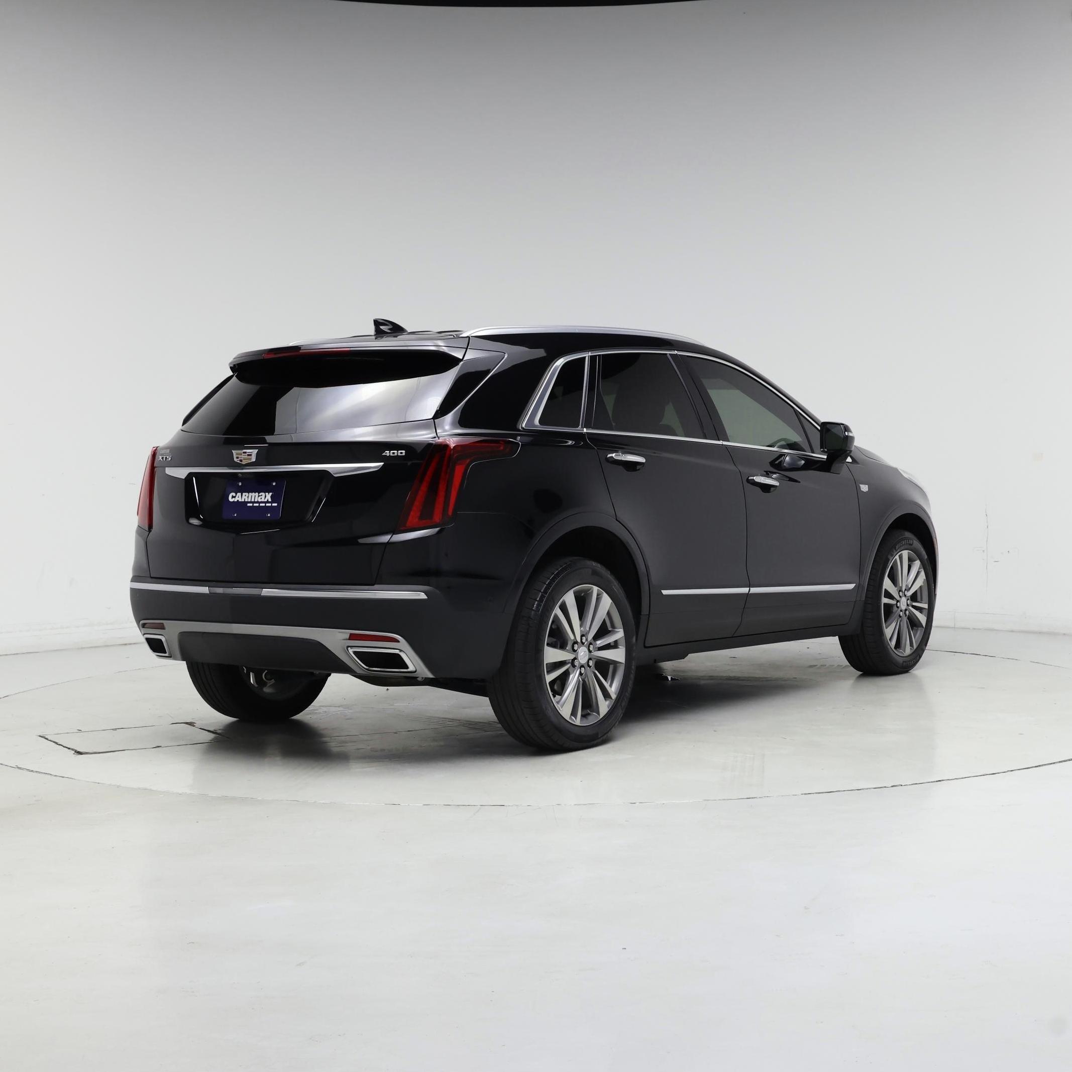 Thumbnail: 2022 Cadillac XT5 - 8