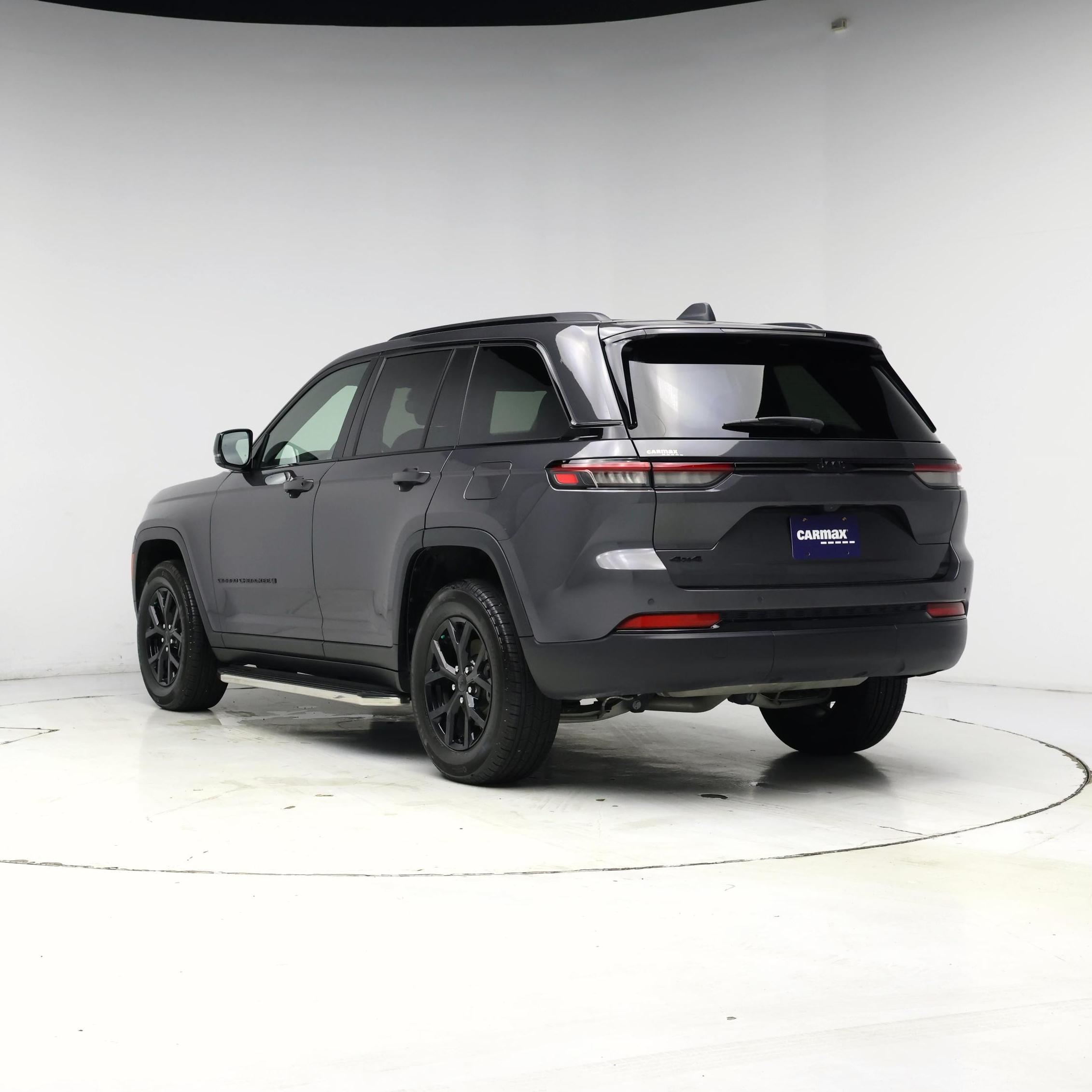 Thumbnail: 2024 Jeep Grand Cherokee - 2