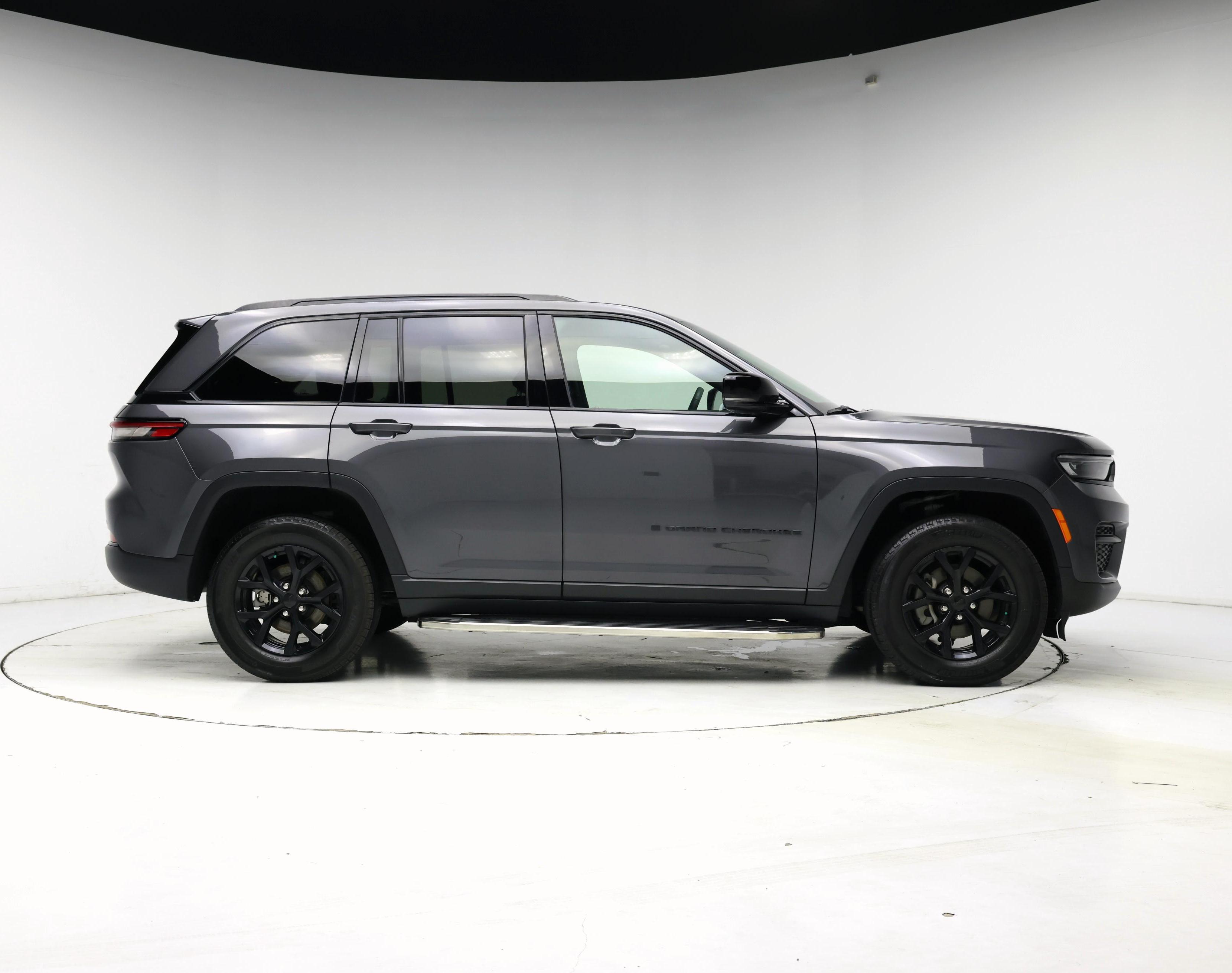 Thumbnail: 2024 Jeep Grand Cherokee - 7