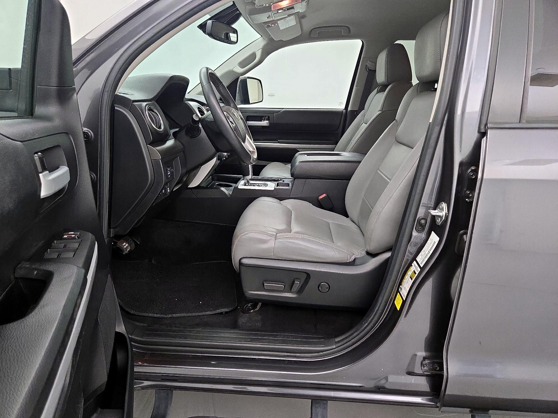 Thumbnail: 2021 Toyota Tundra - 11