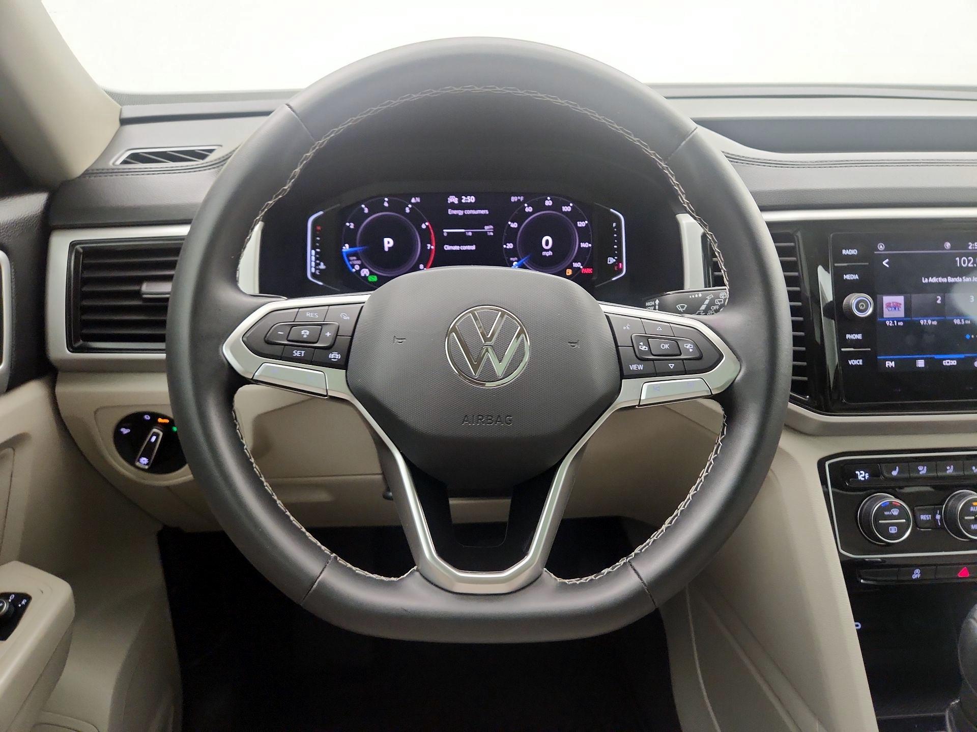Thumbnail: 2023 Volkswagen Atlas - 10