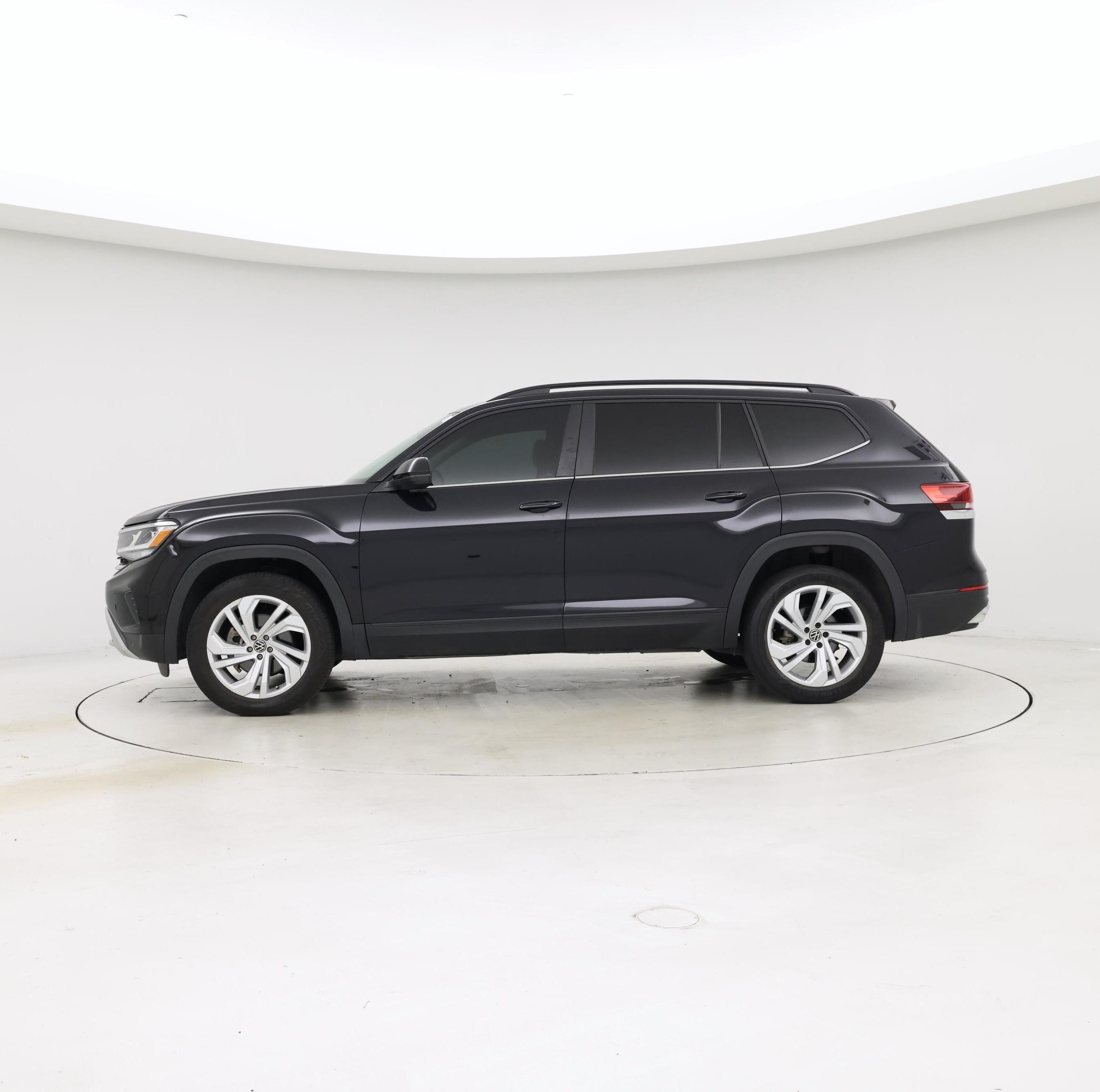 Thumbnail: 2023 Volkswagen Atlas - 3