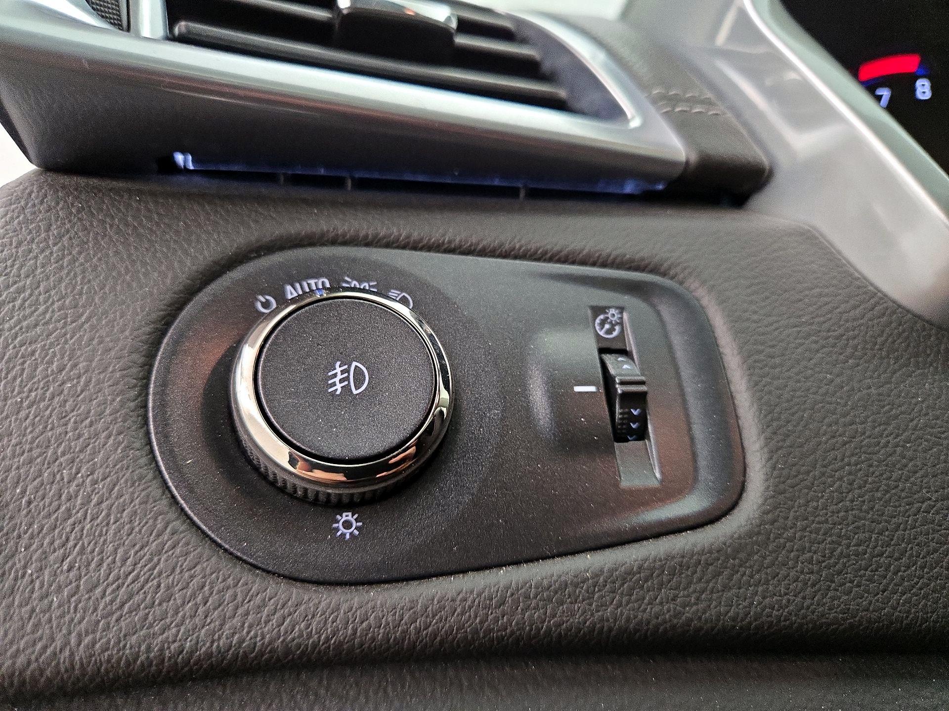 Thumbnail: 2014 Cadillac SRX - 13