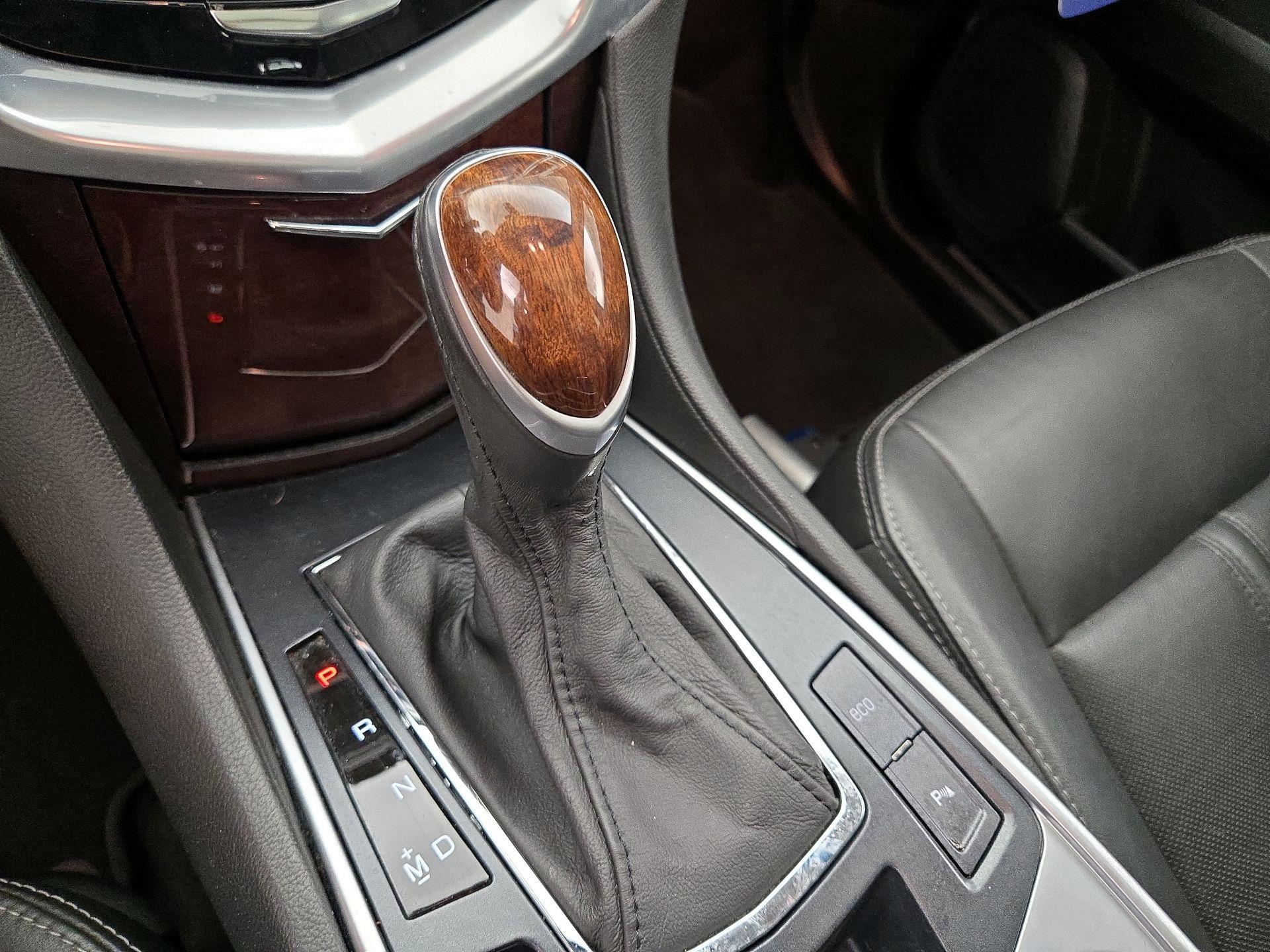 Thumbnail: 2014 Cadillac SRX - 18