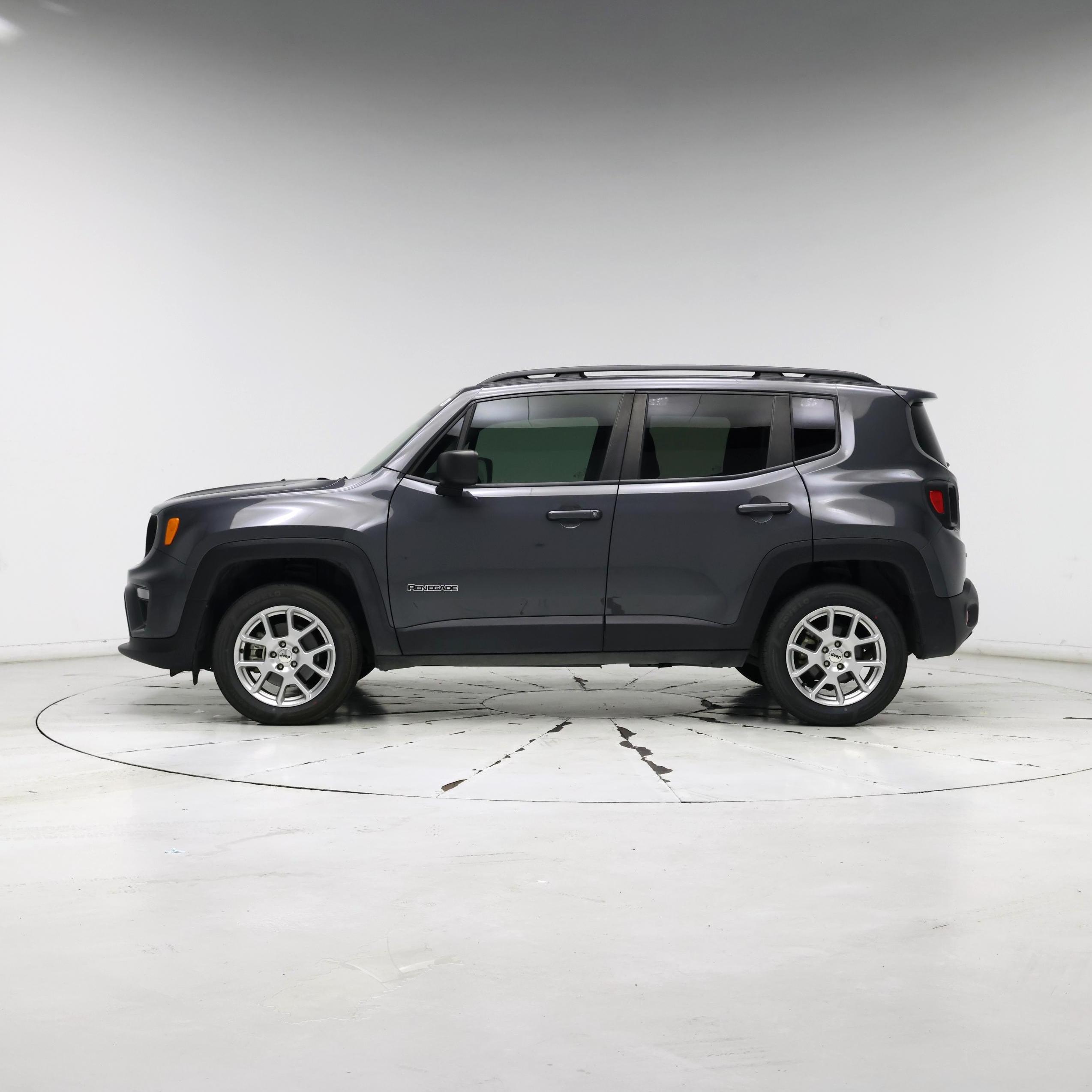 Thumbnail: 2022 Jeep Renegade - 3