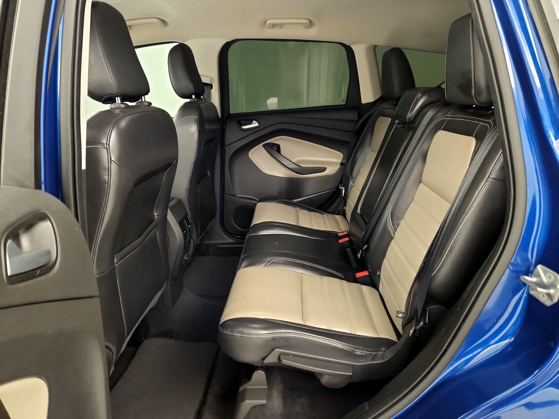 Thumbnail: 2019 Ford Escape - 19