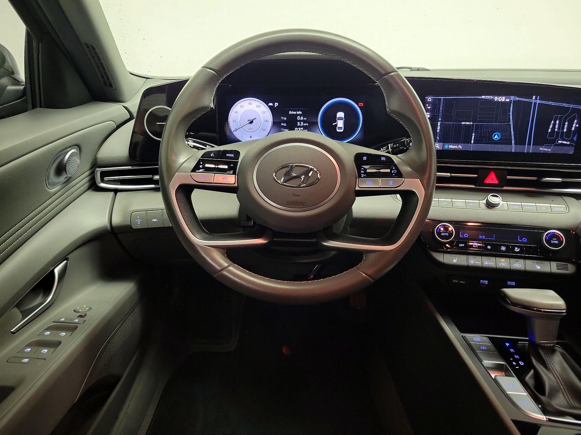 Thumbnail: 2023 Hyundai Elantra - 10