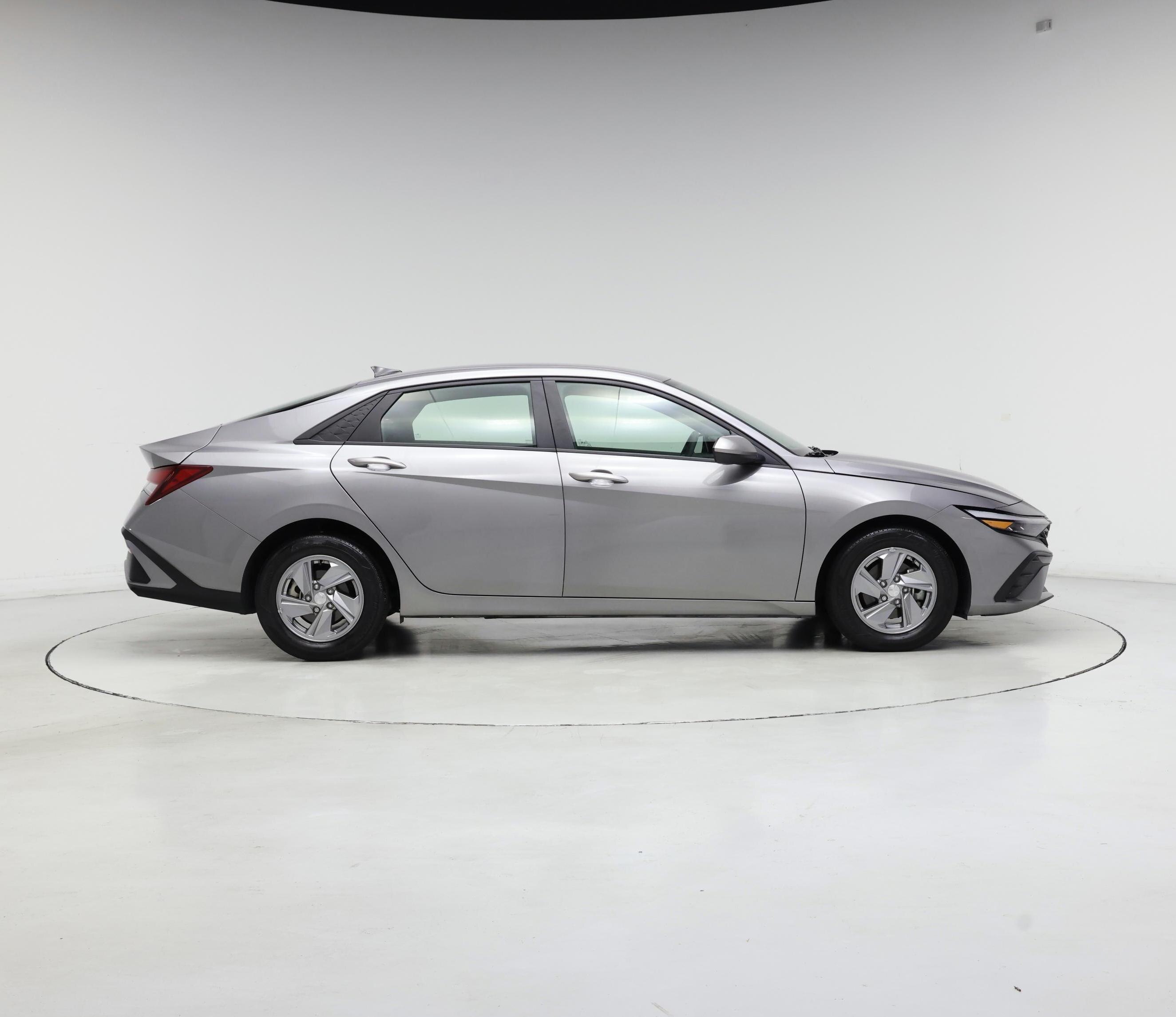 Thumbnail: 2024 Hyundai Elantra - 7