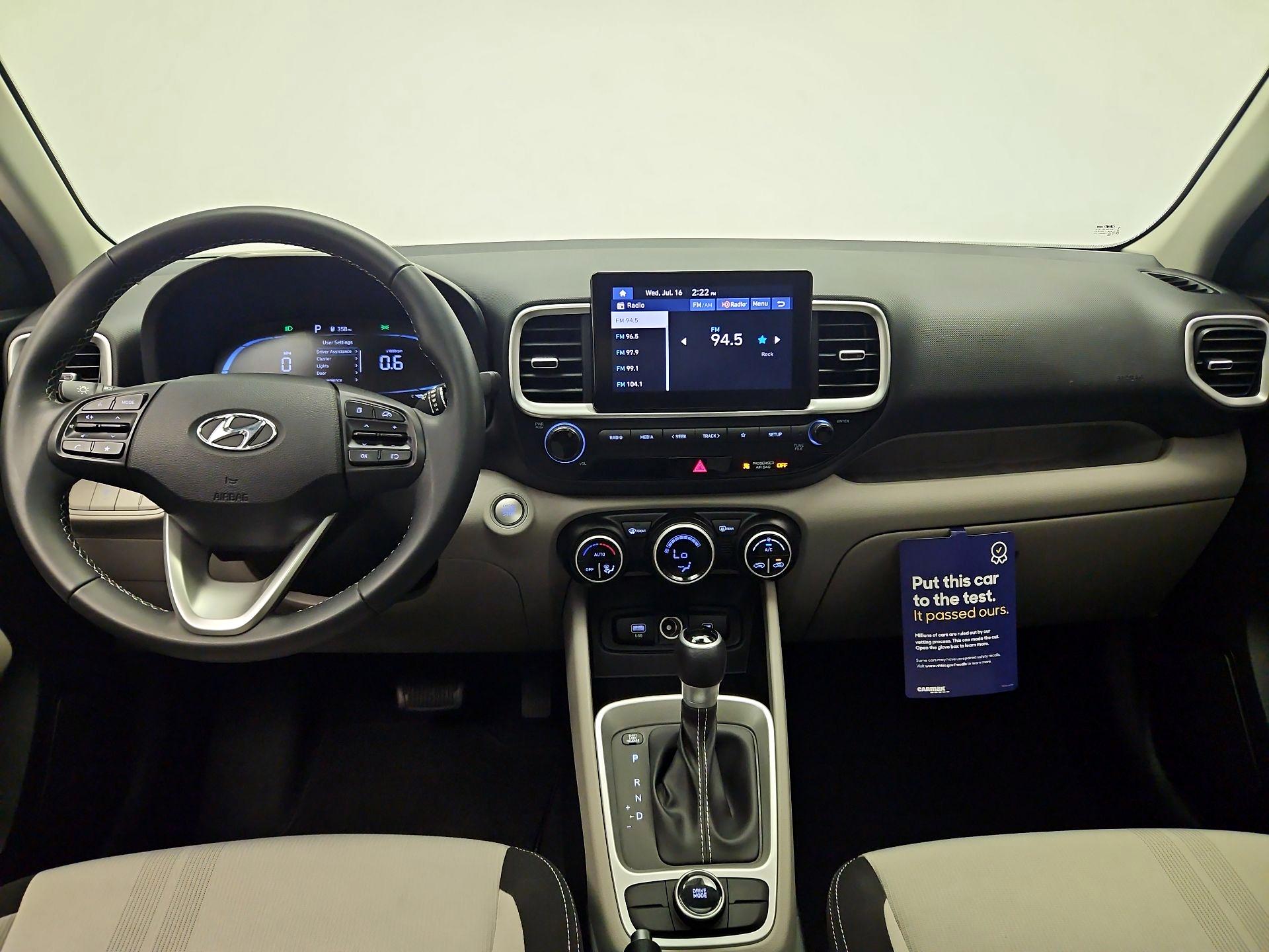 Thumbnail: 2024 Hyundai Venue - 9